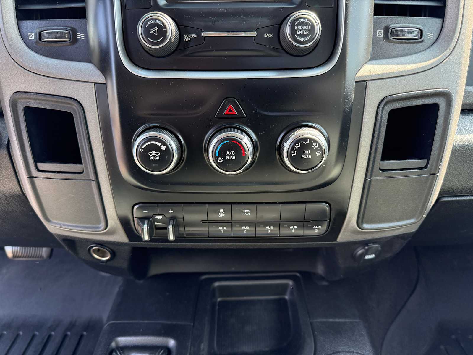 Thumbnail: 2017 RAM 3500 - 21