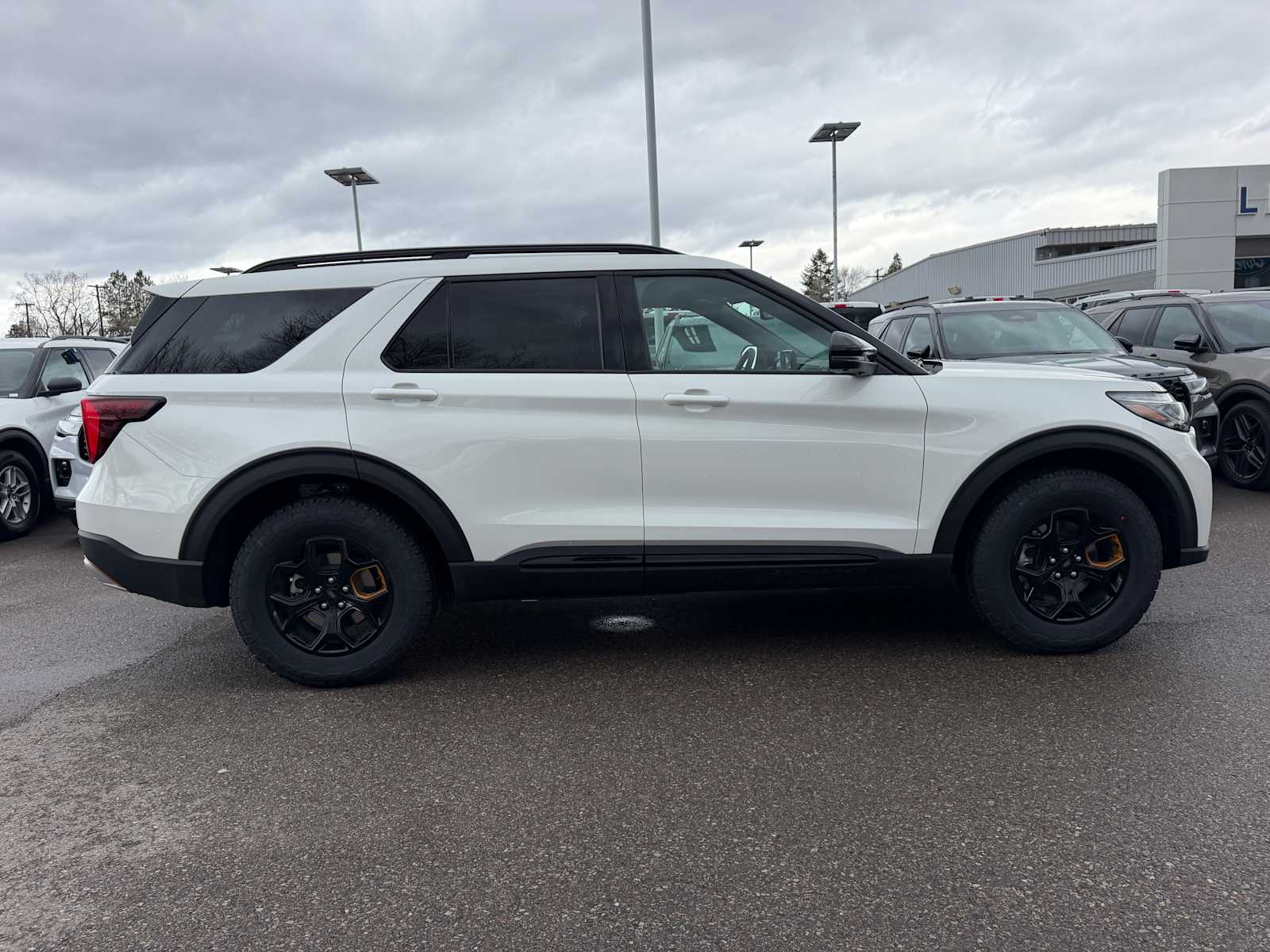 Thumbnail: 2026 Ford Explorer - 6