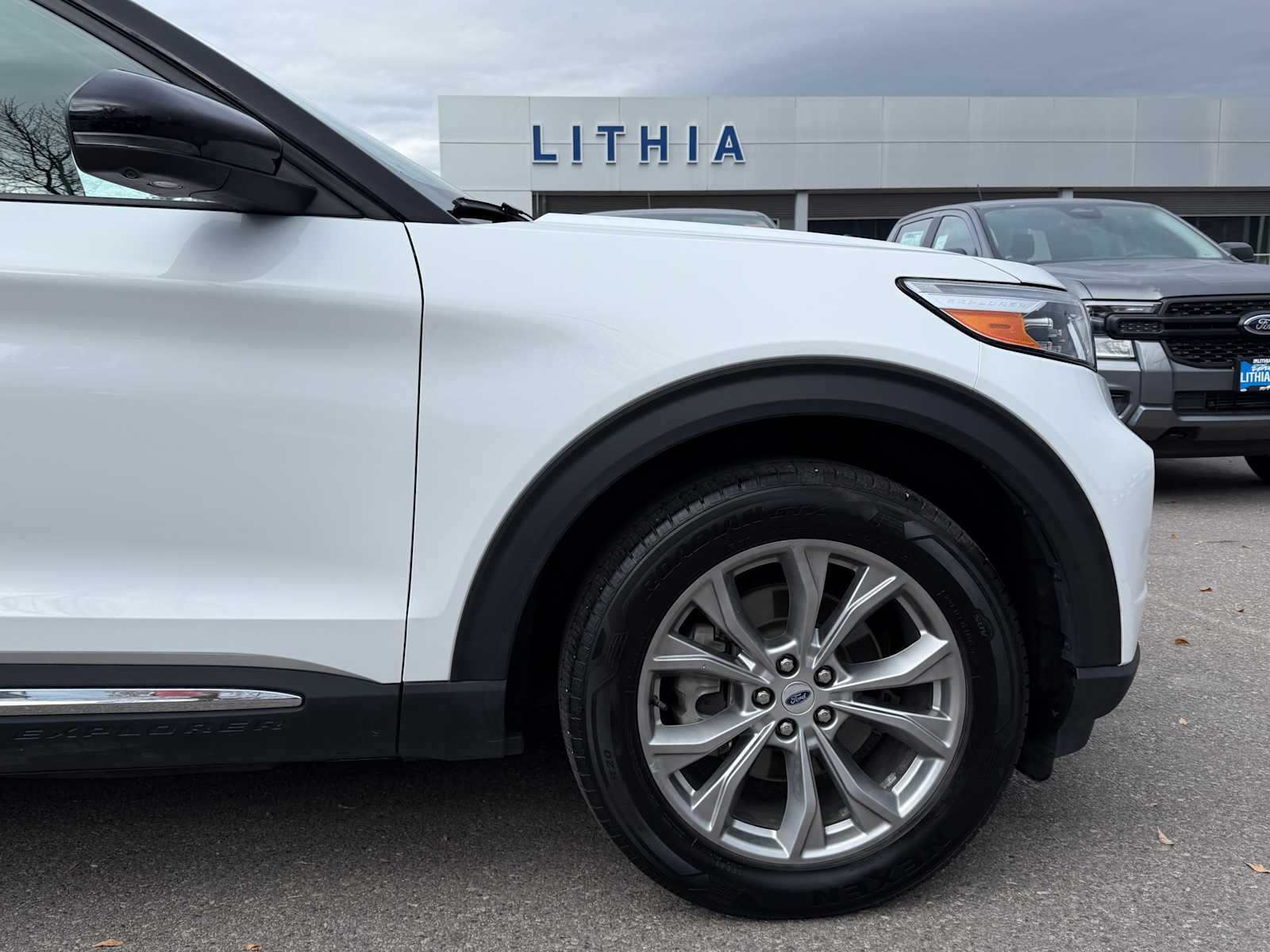 Thumbnail: 2023 Ford Explorer - 5