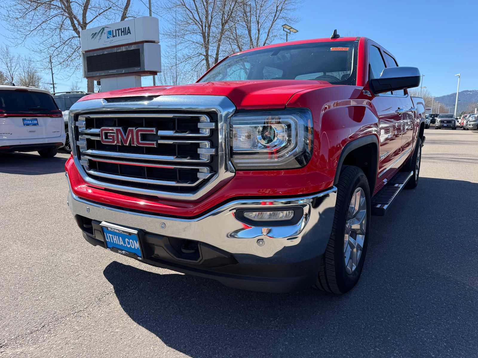 2018 GMC Sierra 4WD Crew Cab Standard Box SLT's photo