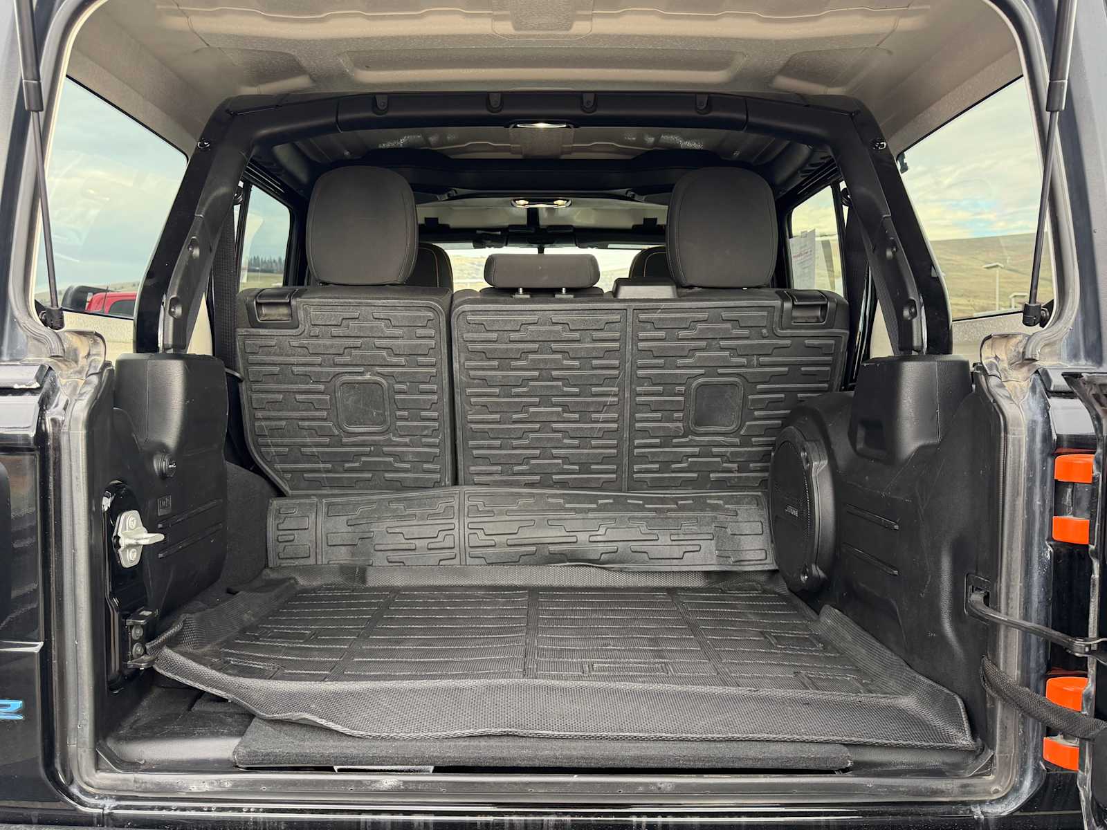 Thumbnail: 2023 Jeep Wrangler - 10