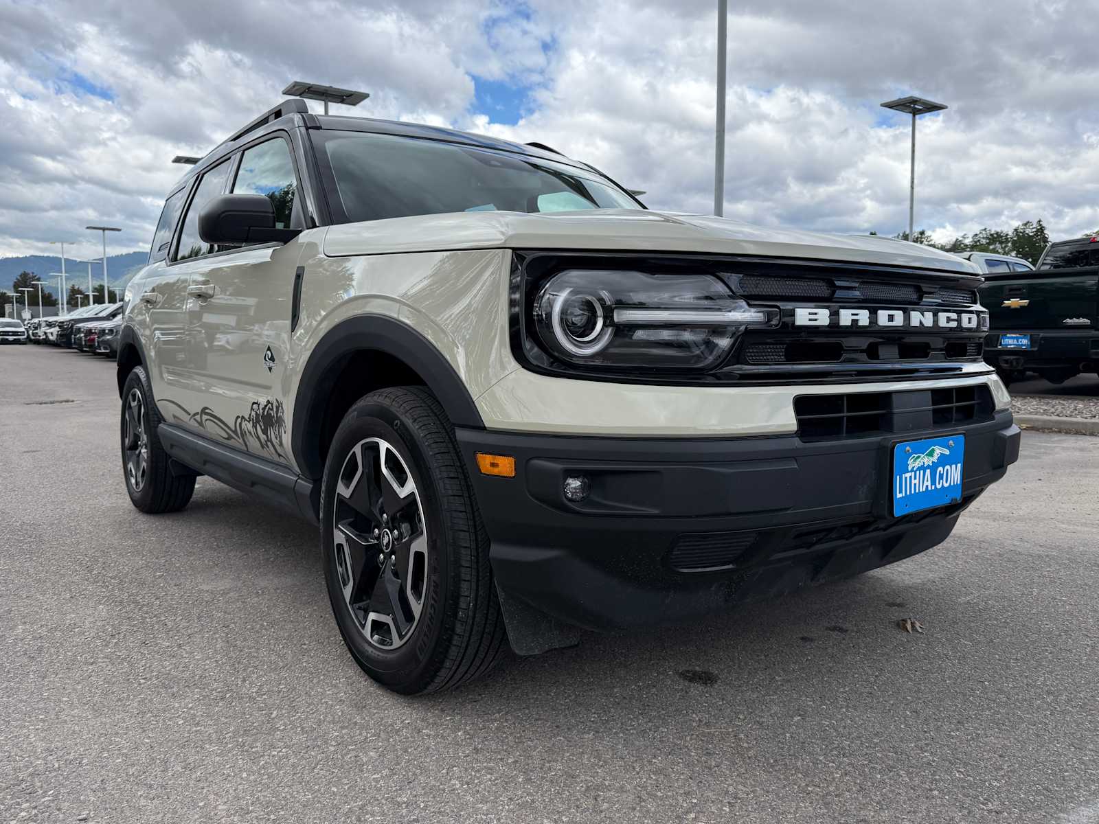 2024 Ford Bronco Sport Outer Banks photo 4