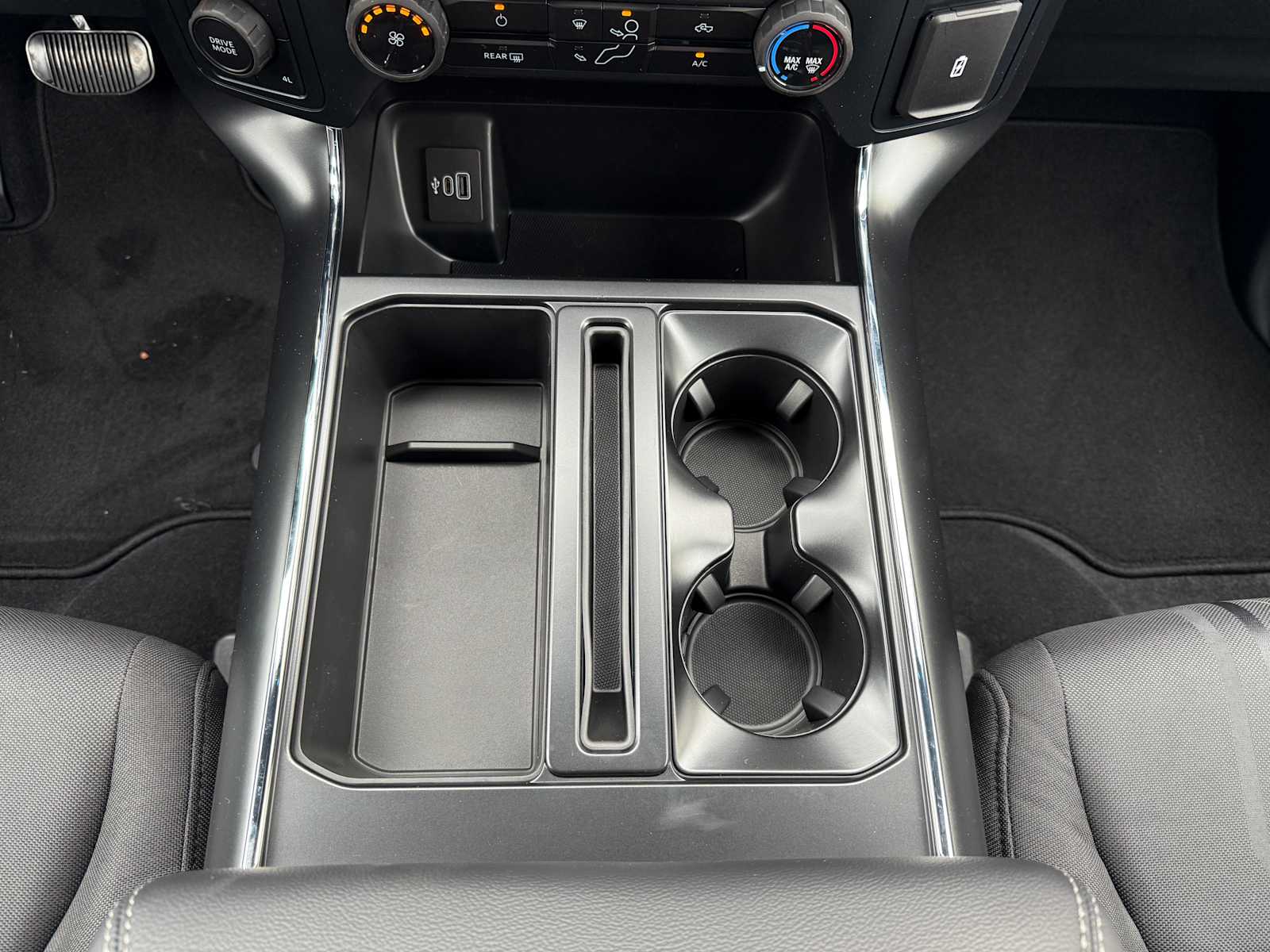 Thumbnail: 2025 Ford F-150 - 20