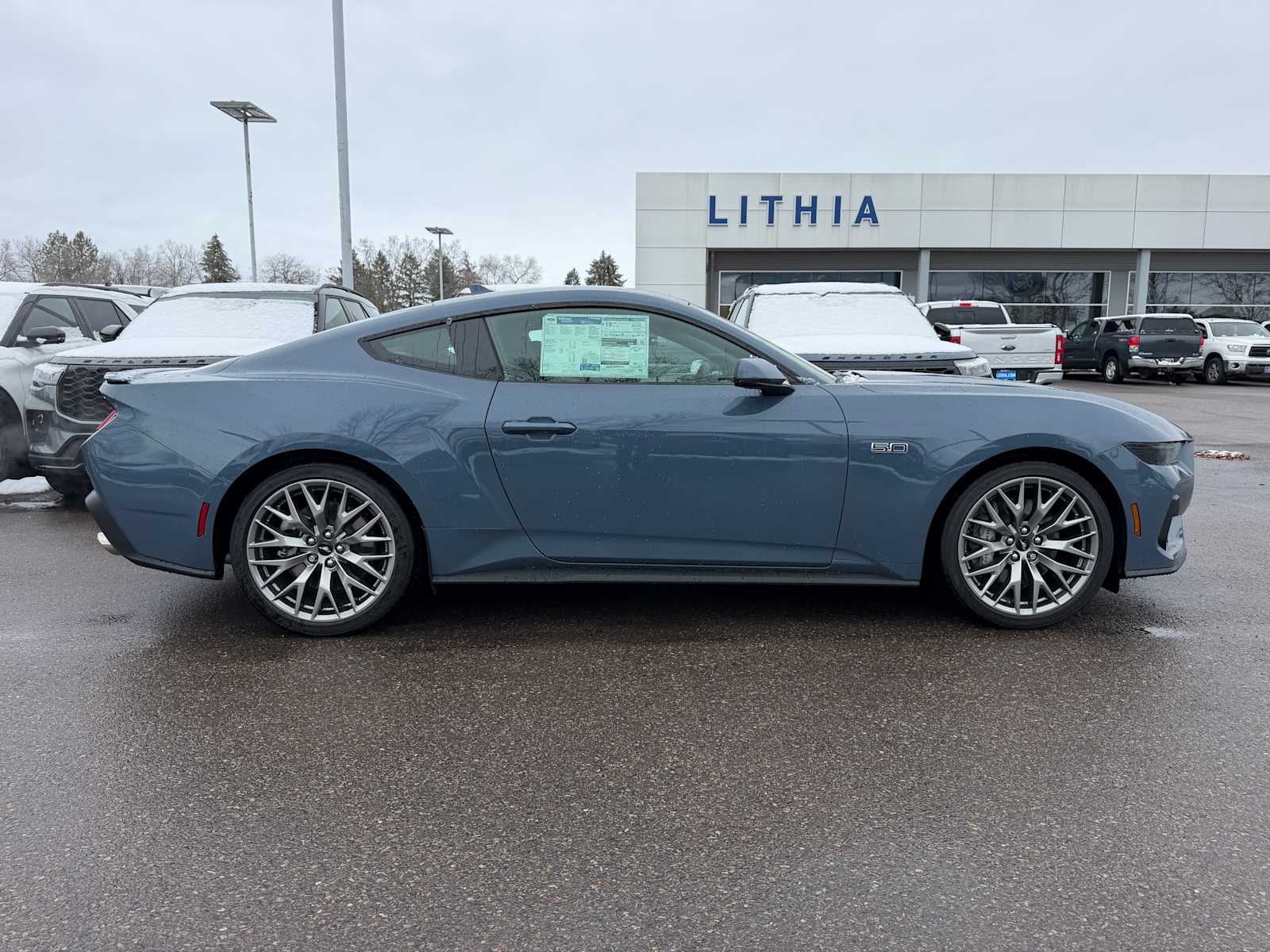 Thumbnail: 2025 Ford Mustang - 6