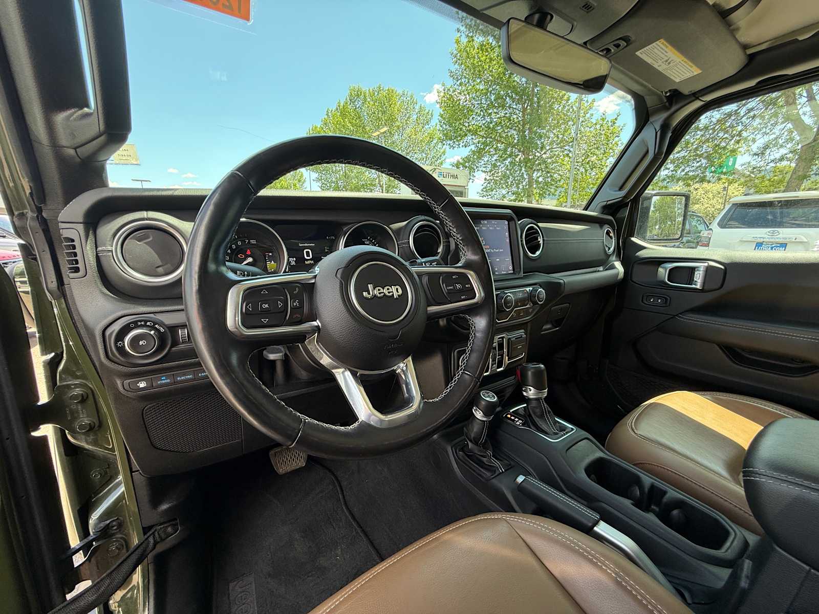 2021 Jeep Wrangler Unlimited Sahara 12