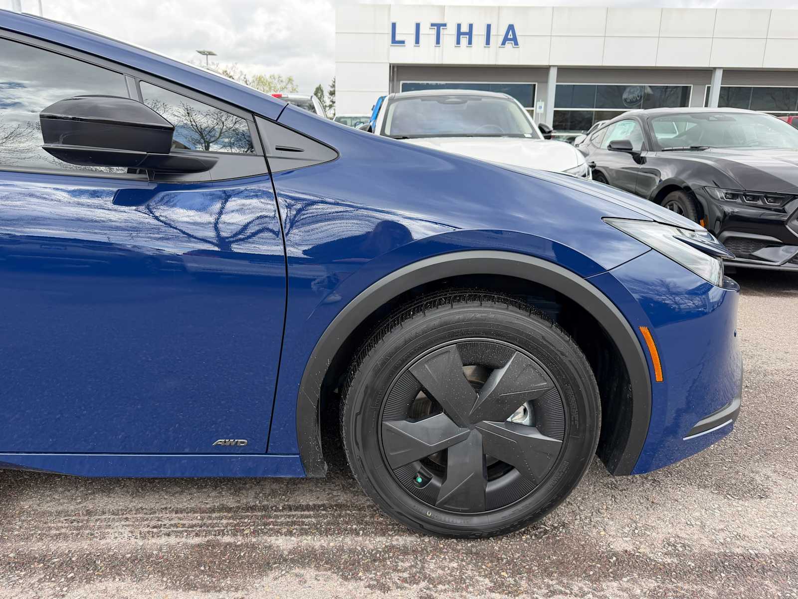 Thumbnail: 2025 Toyota Prius - 5