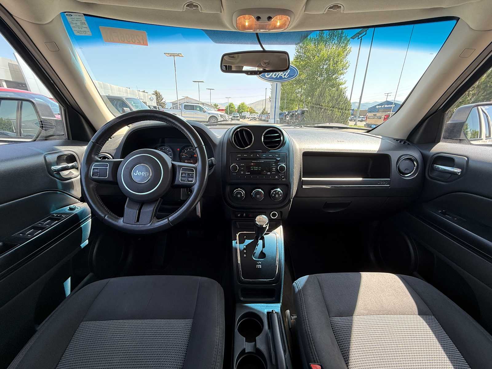 Thumbnail: 2017 Jeep Patriot - 26