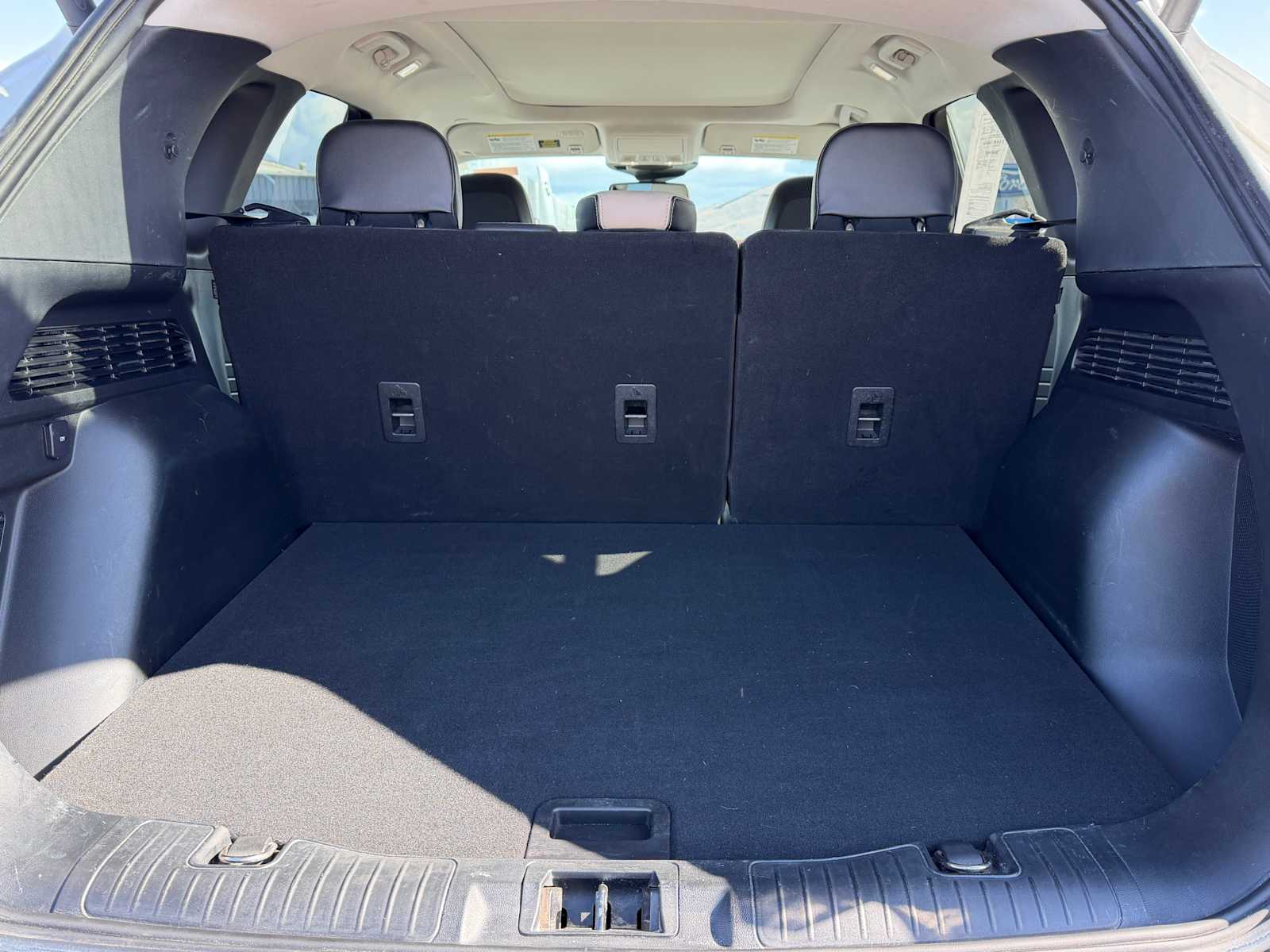 Thumbnail: 2021 Ford Escape - 10