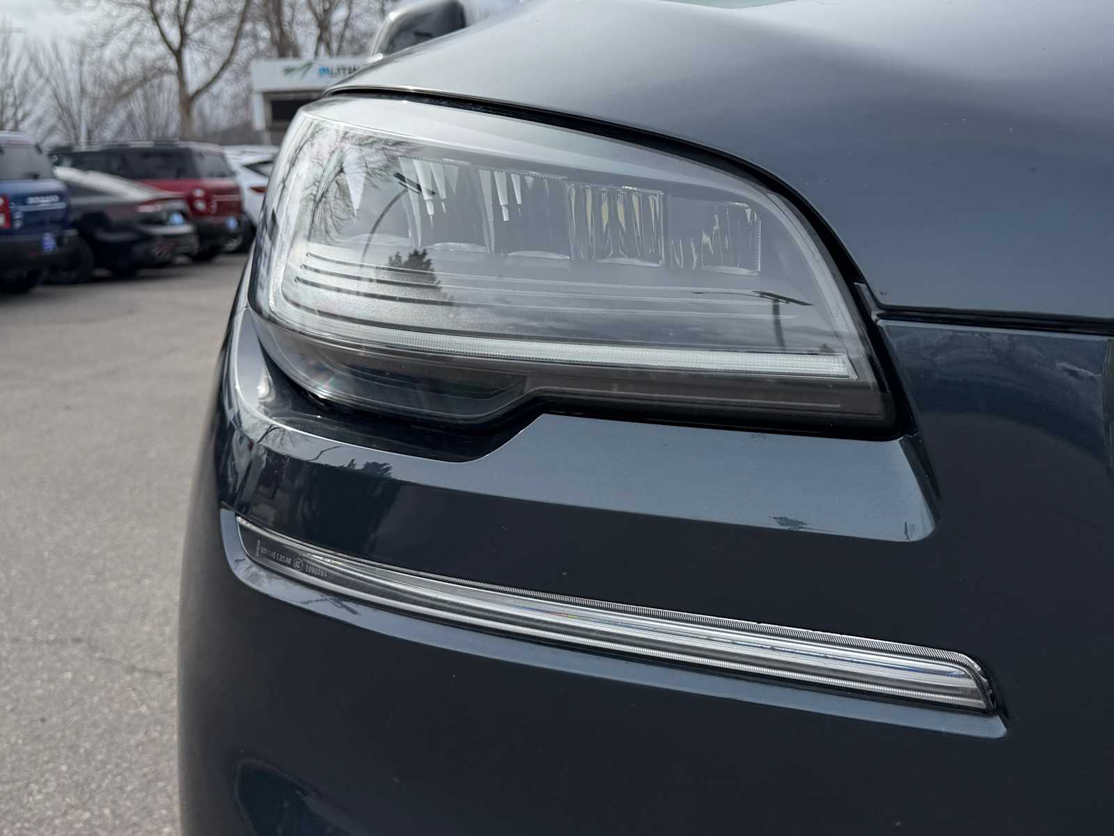 Thumbnail: 2022 Lincoln Aviator - 3