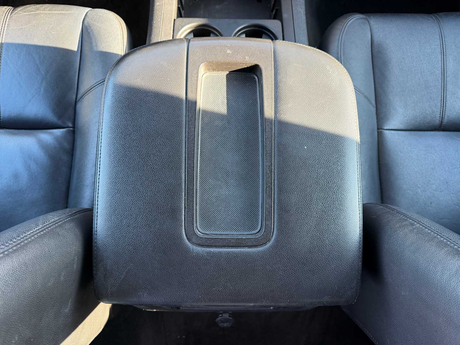 Thumbnail: 2012 Chevrolet Silverado 3500 - 18