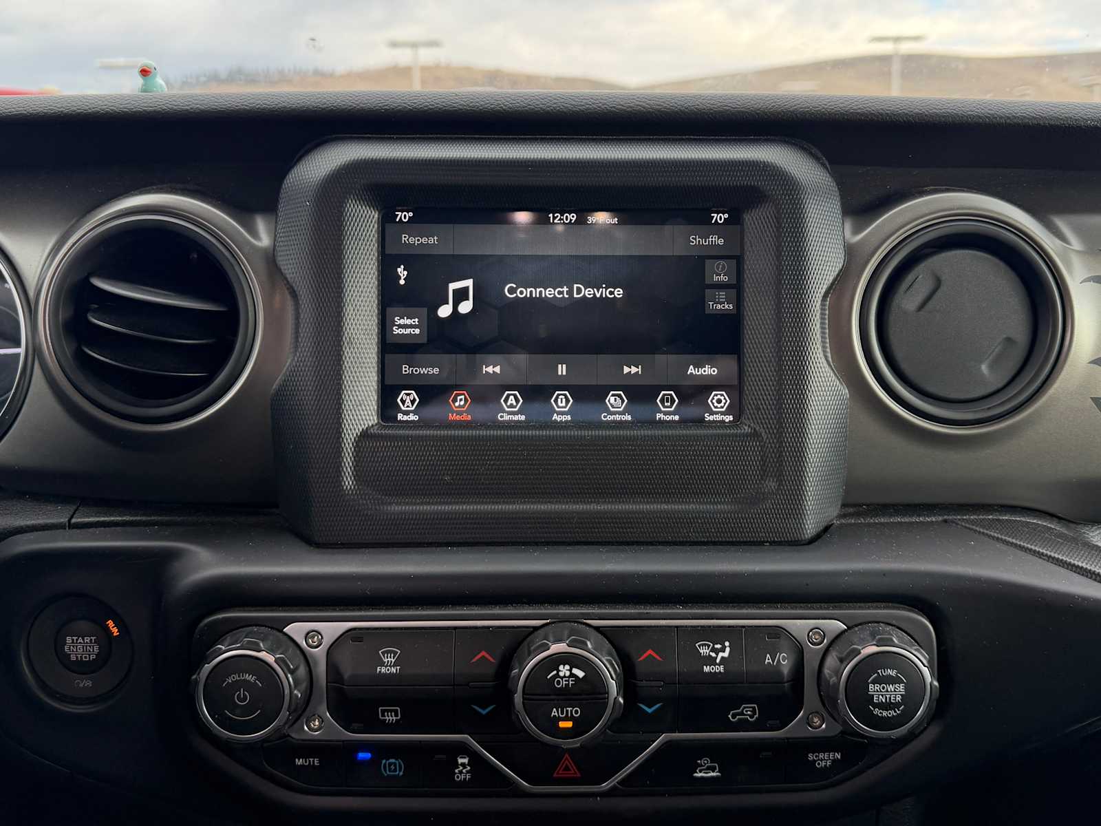 Thumbnail: 2023 Jeep Wrangler - 15