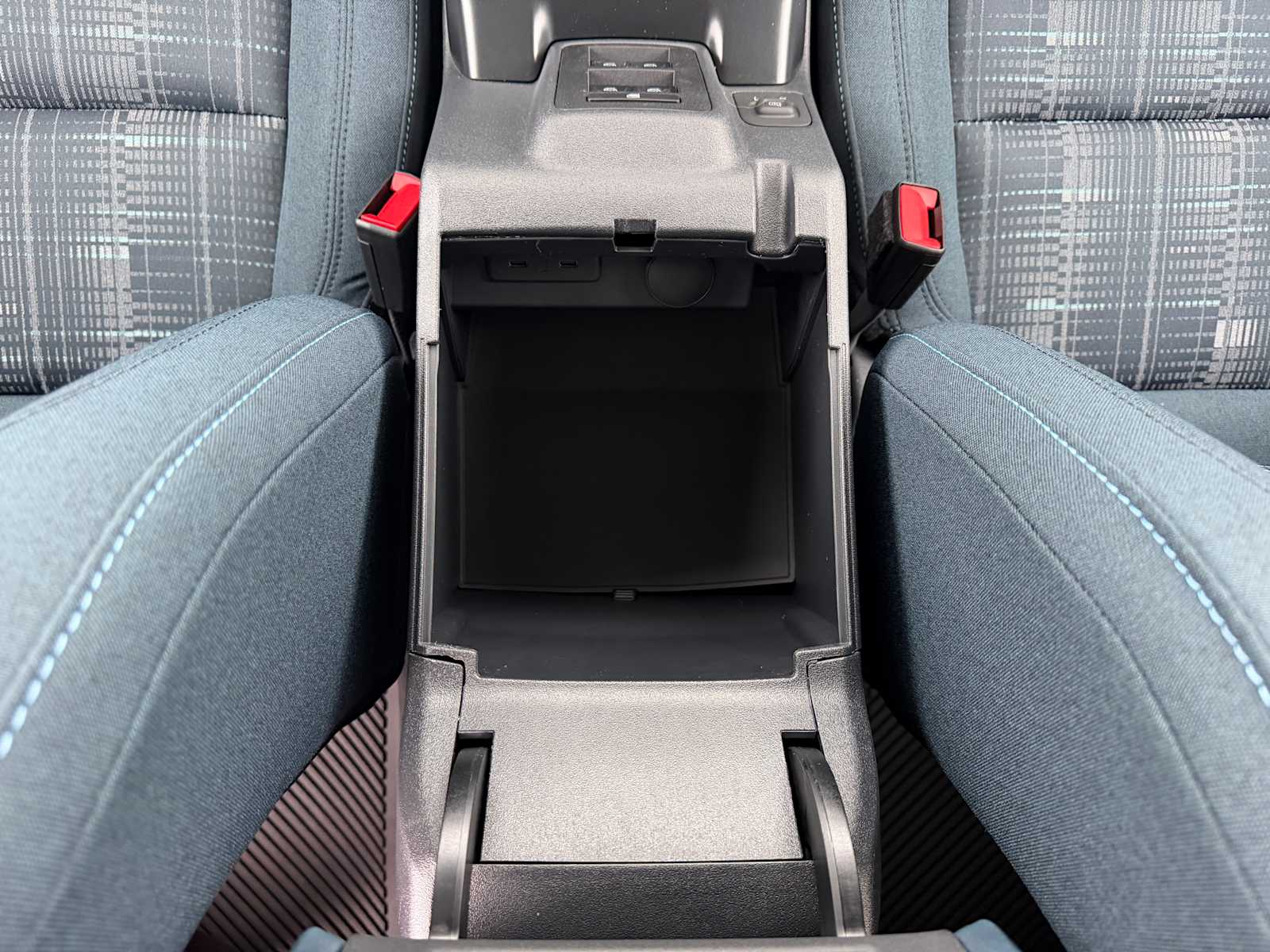 Thumbnail: 2025 Ford Bronco - 23