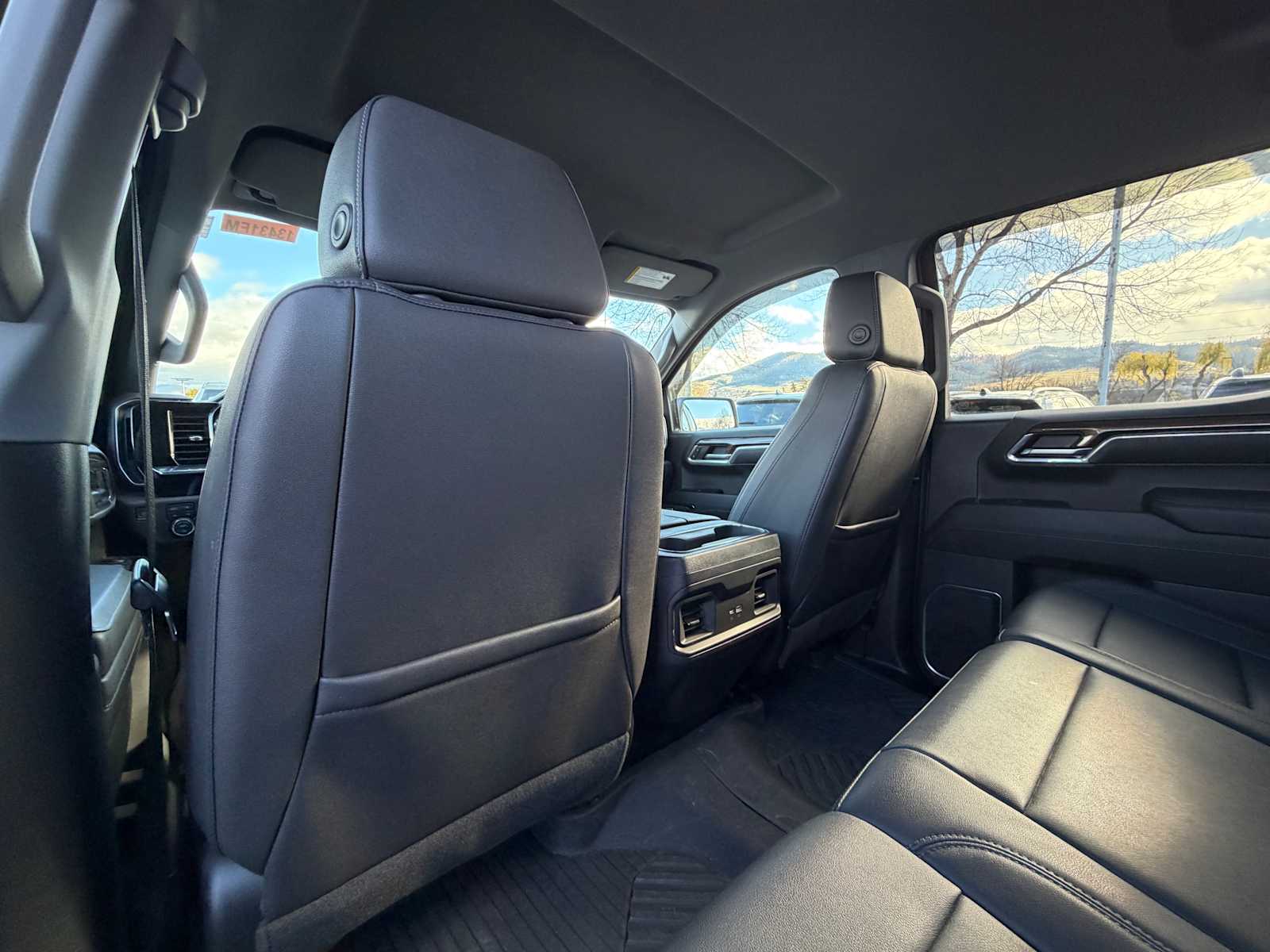 Thumbnail: 2024 Chevrolet Silverado 1500 - 27