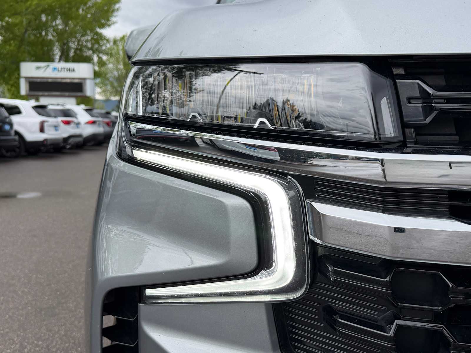 Thumbnail: 2024 Chevrolet Suburban - 2