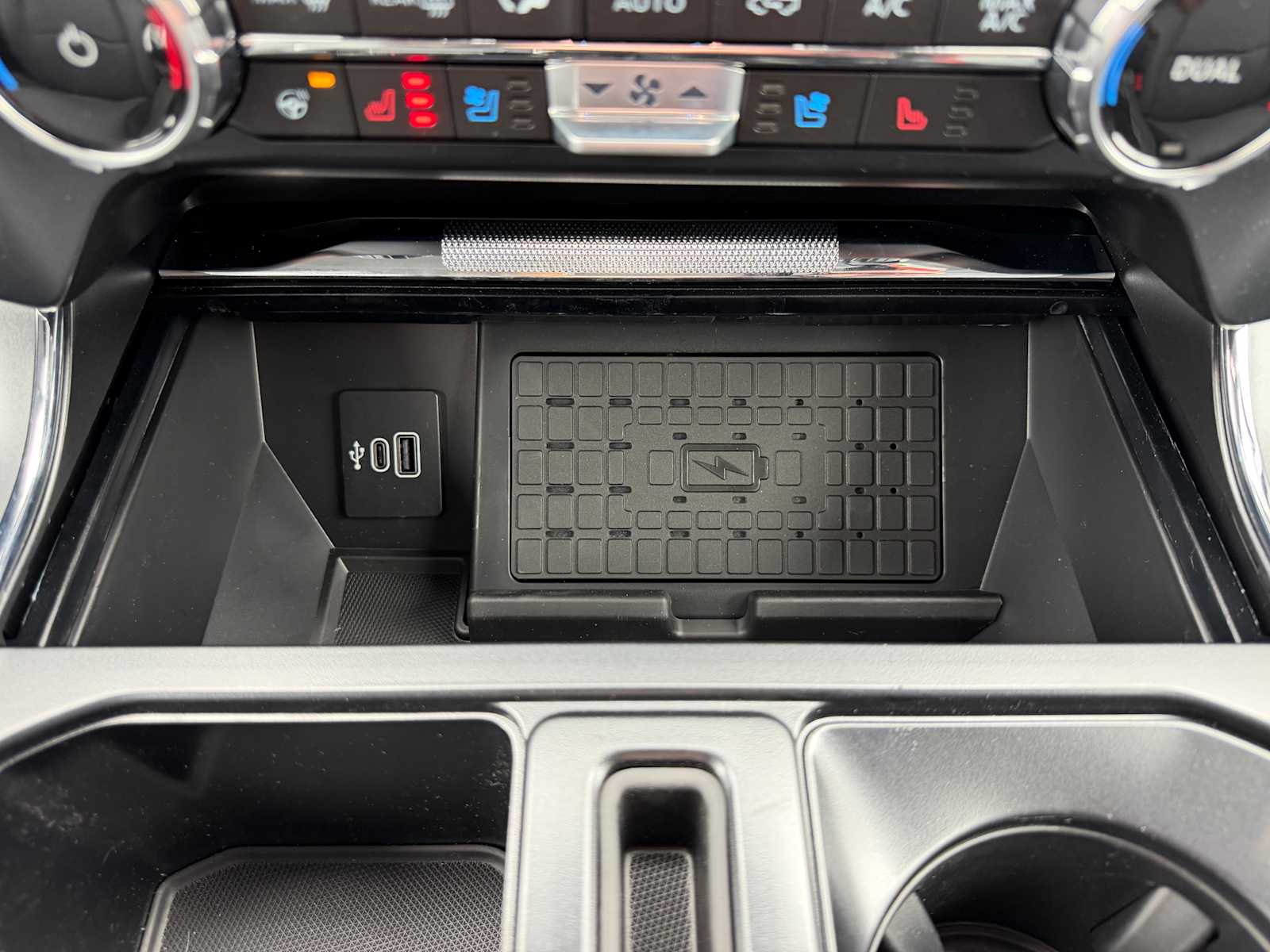 2025 Ford F-150 Lariat - Photo 21