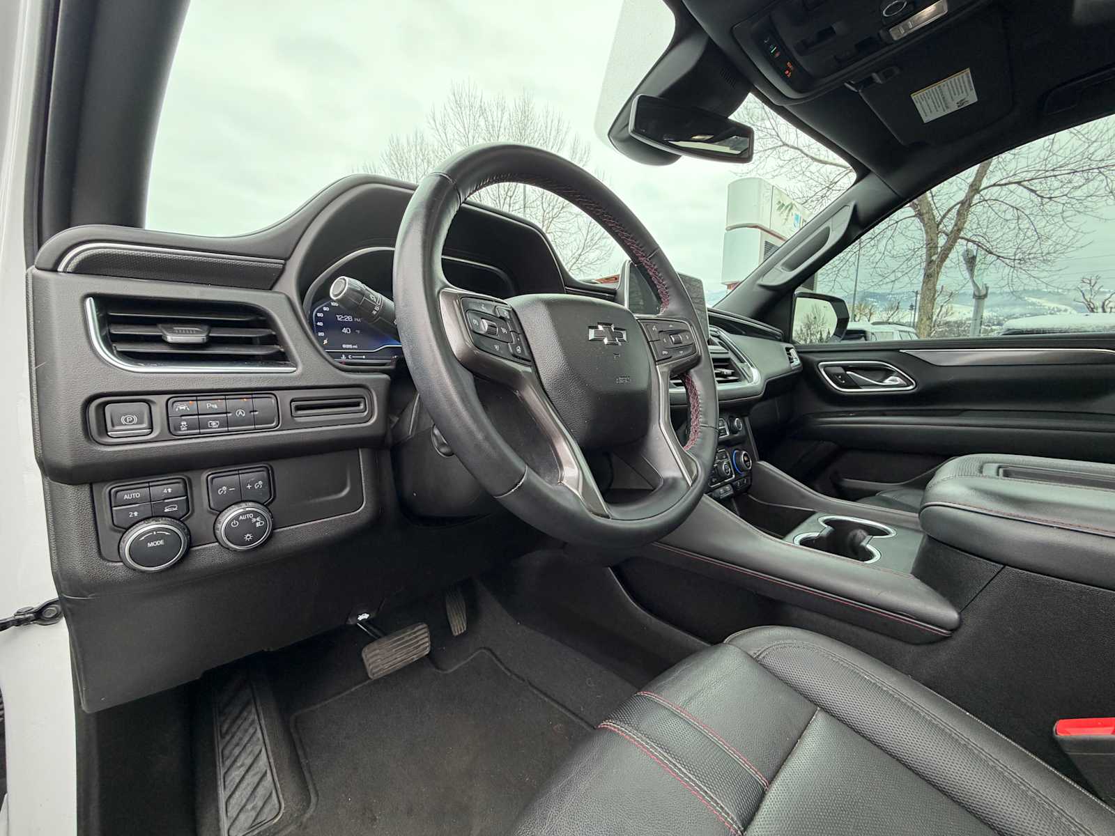 Thumbnail: 2023 Chevrolet Tahoe - 14