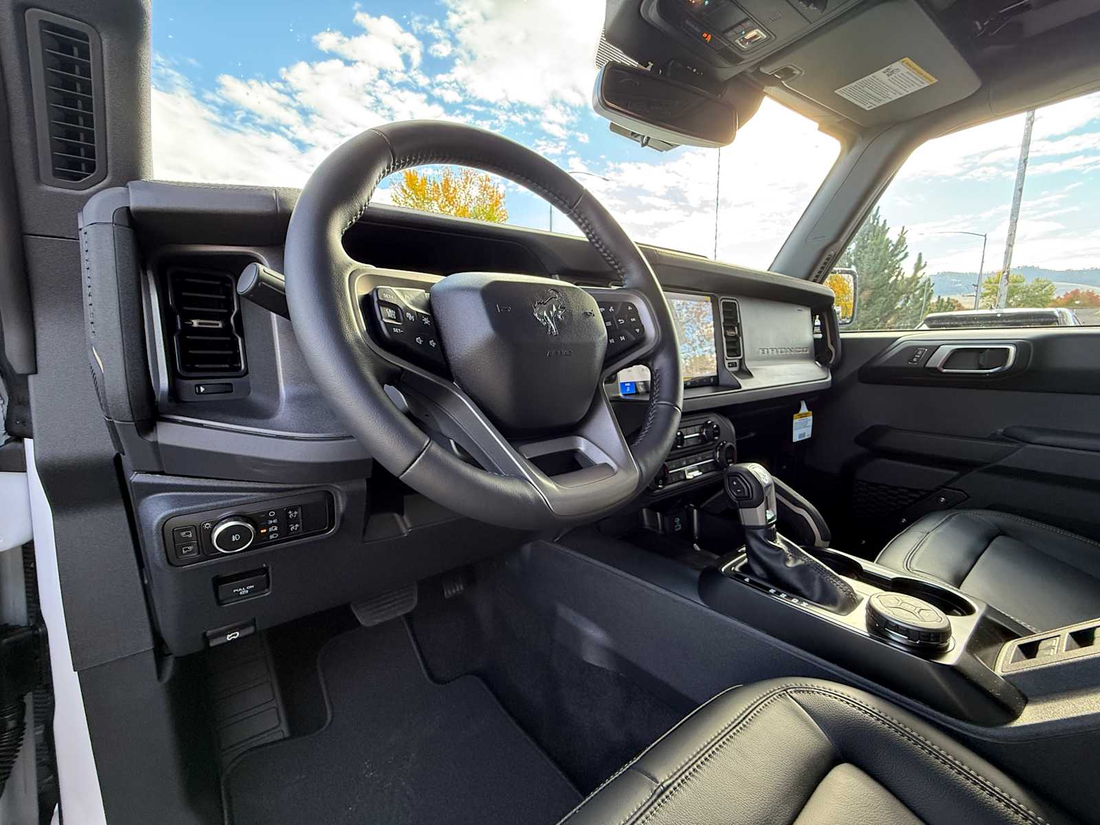 Thumbnail: 2025 Ford Bronco - 13