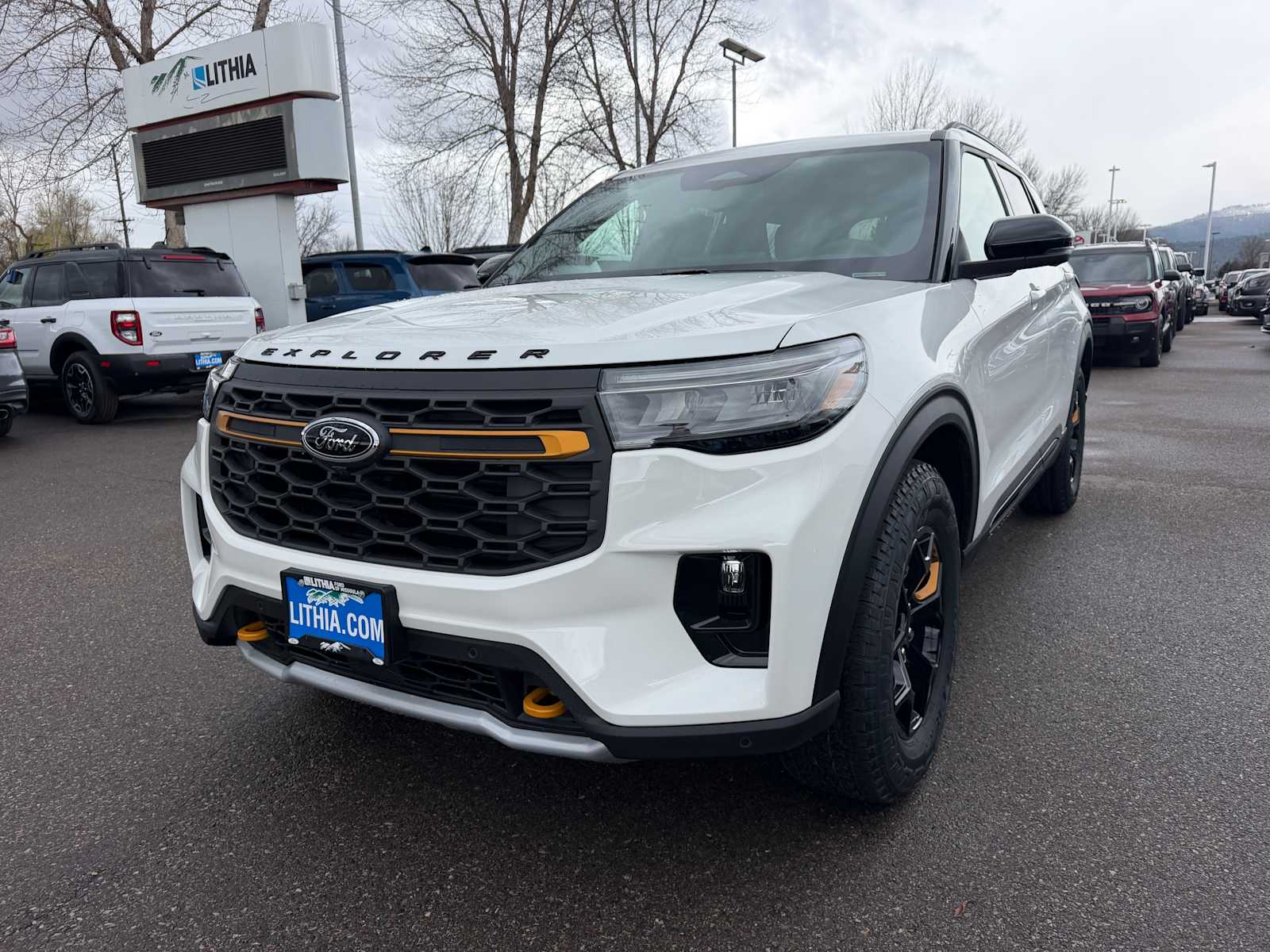 2026 Ford Explorer Tremor 4WD's photo