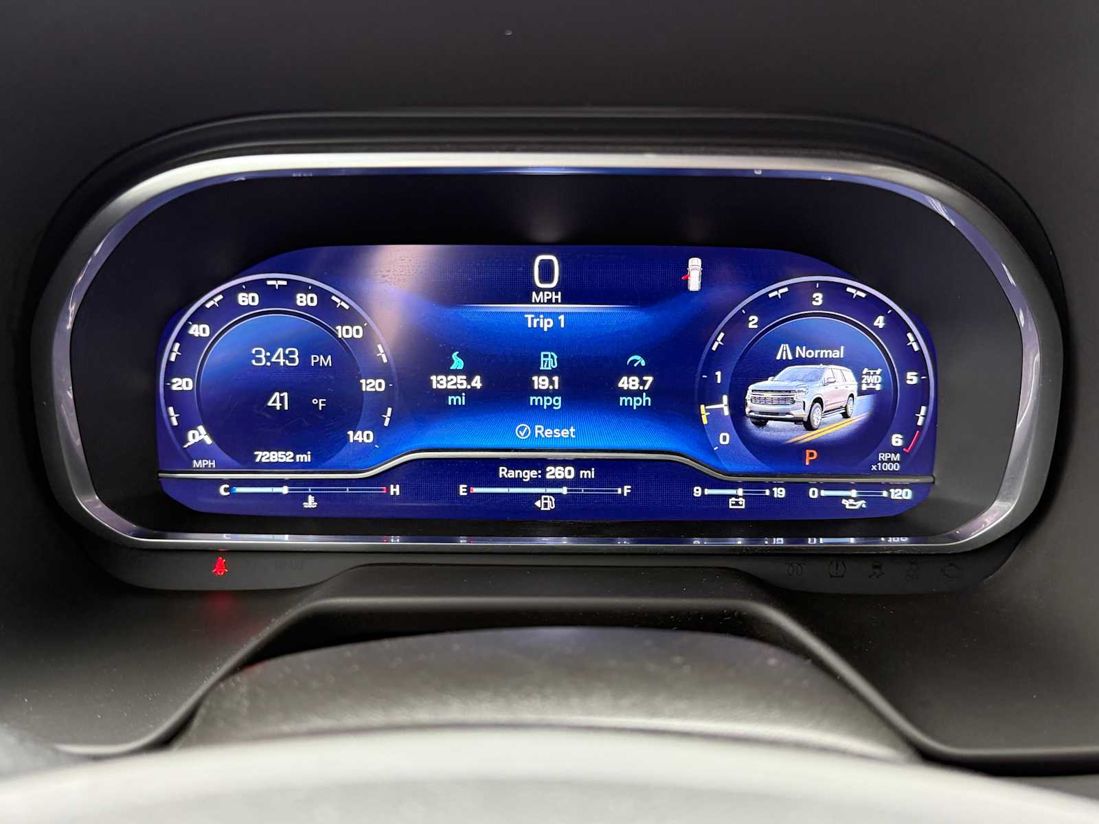 Thumbnail: 2023 Chevrolet Tahoe - 16