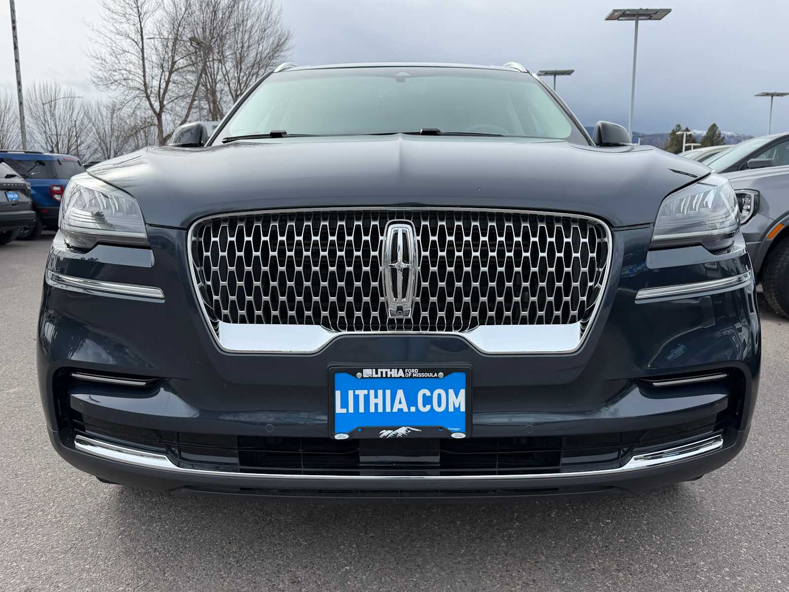 Thumbnail: 2022 Lincoln Aviator - 2