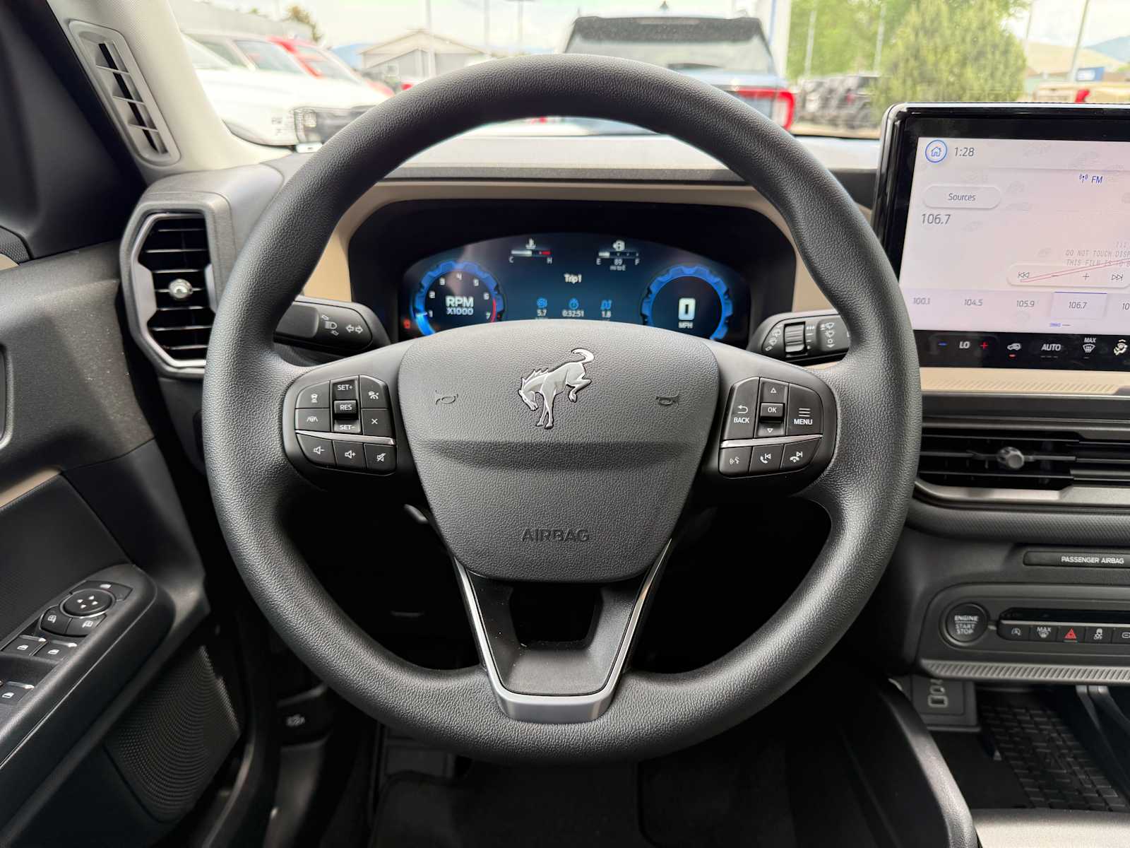 Thumbnail: 2025 Ford Bronco Sport - 14