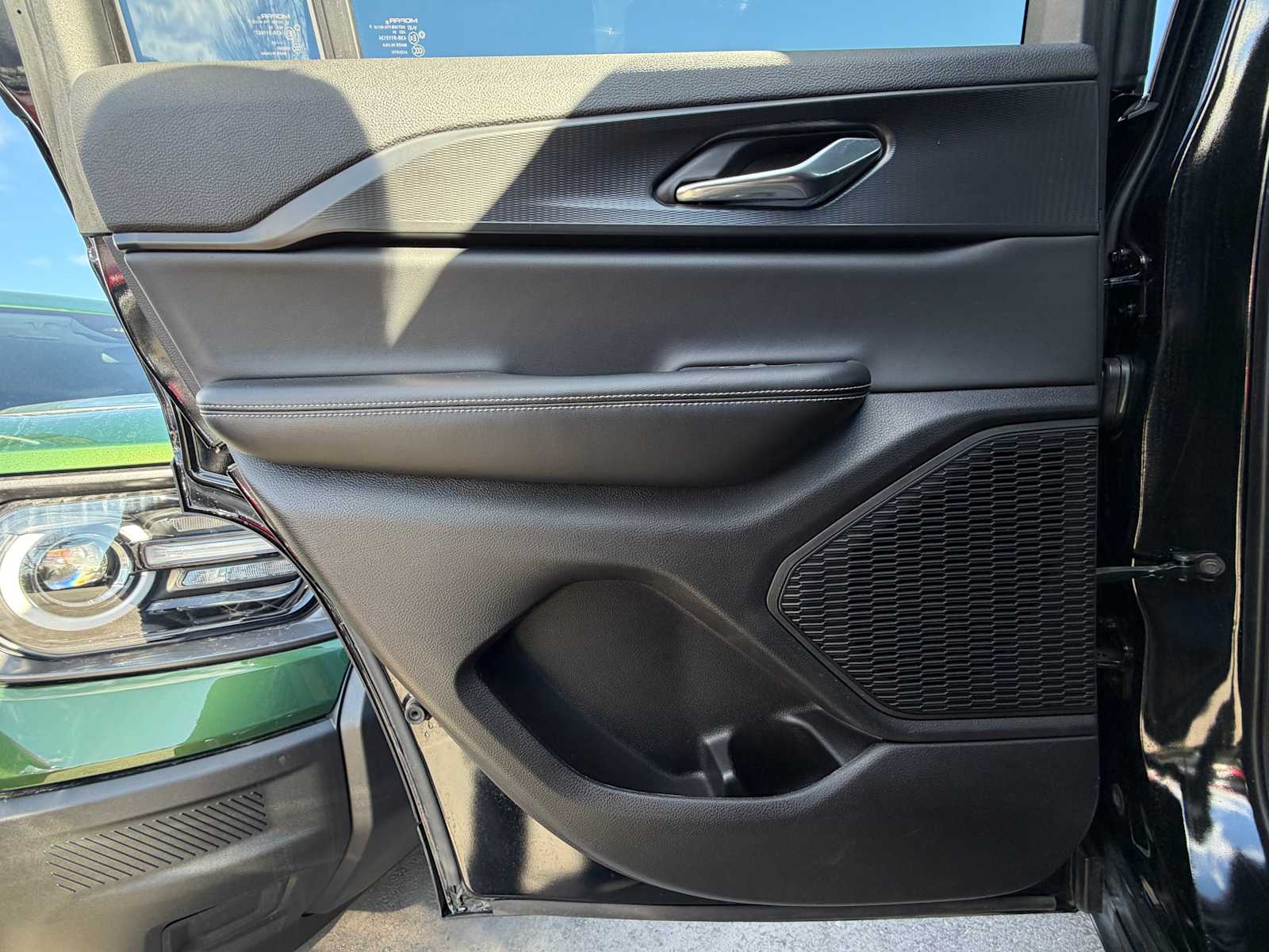 Thumbnail: 2024 Jeep Grand Cherokee - 25