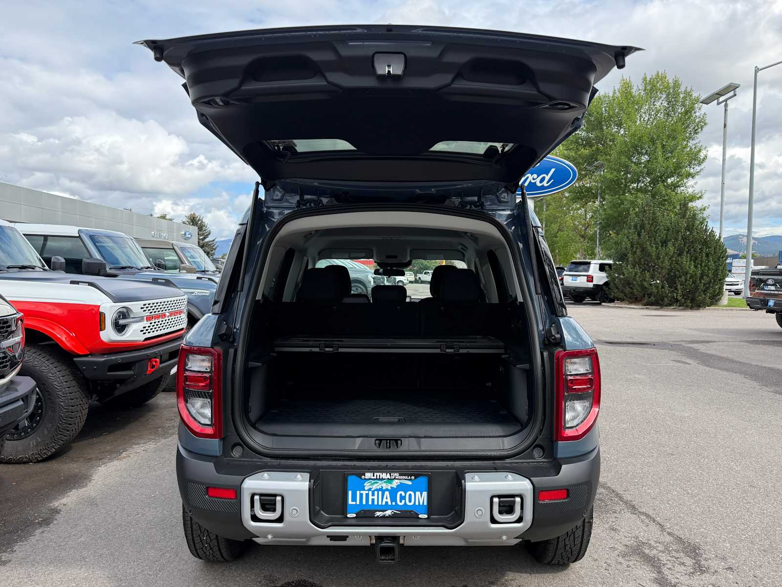 Thumbnail: 2025 Ford Bronco Sport - 9