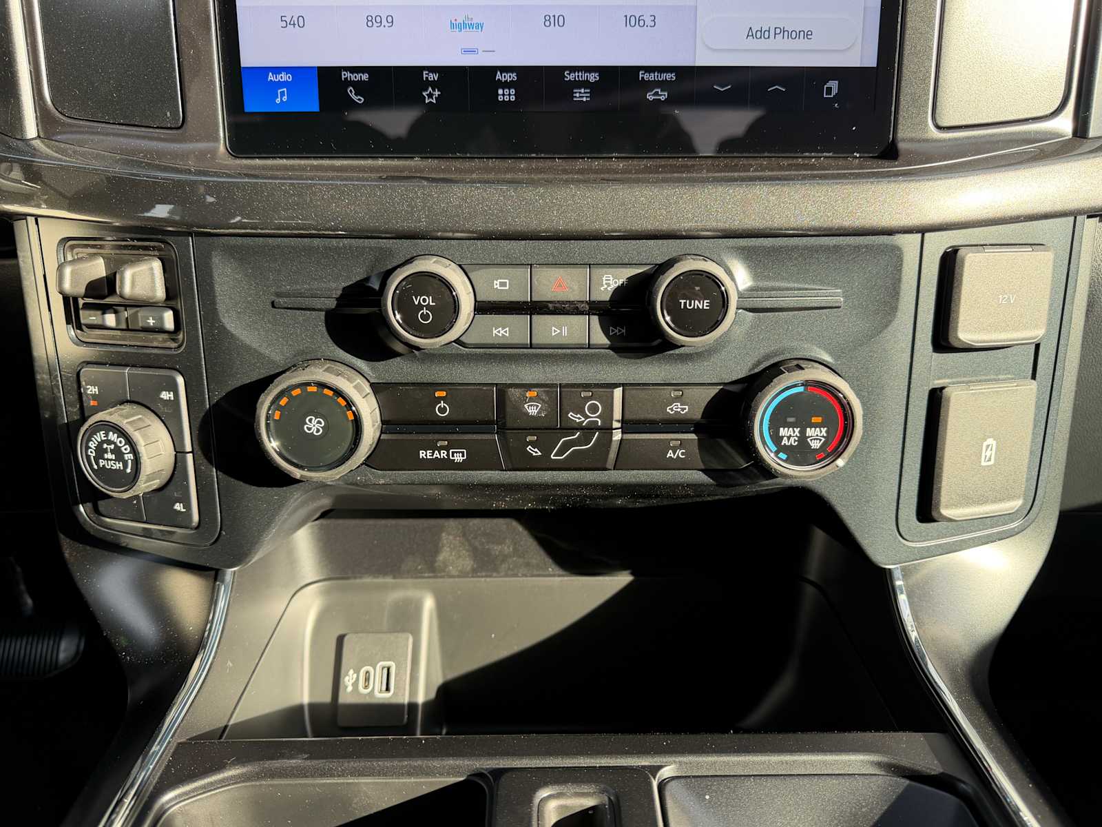 Thumbnail: 2025 Ford F-150 - 17