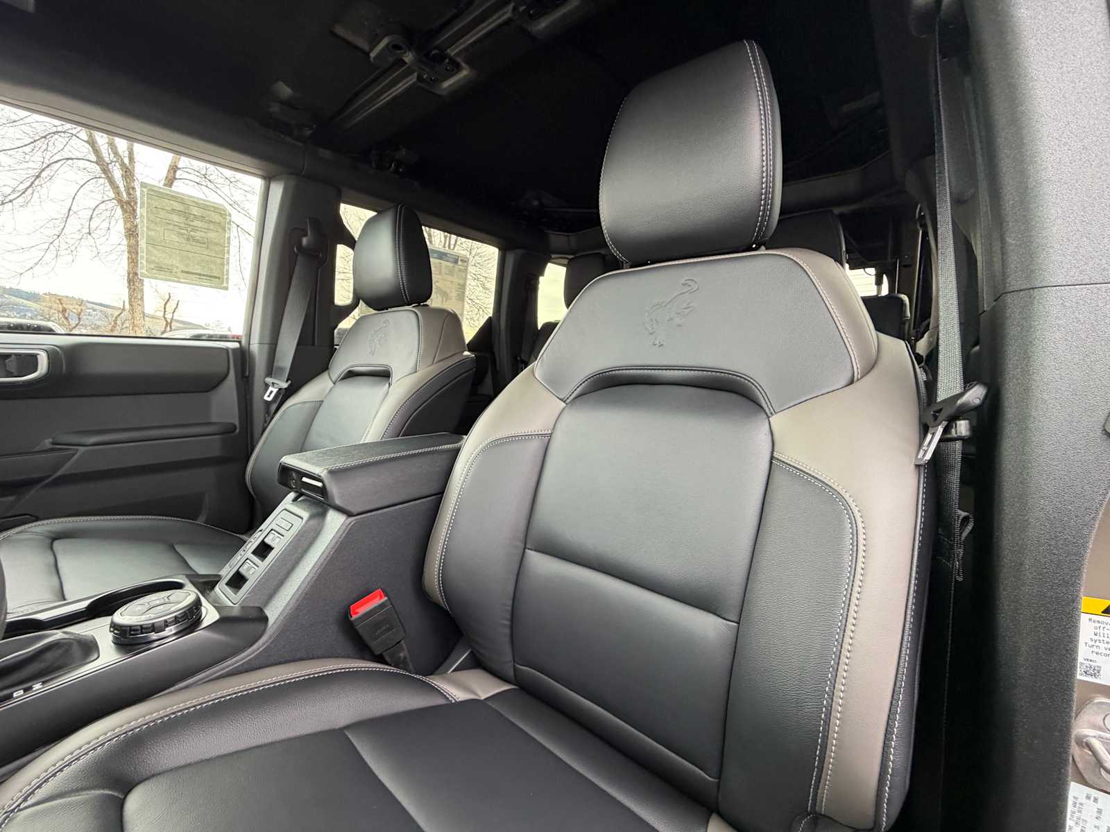 Thumbnail: 2025 Ford Bronco - 12