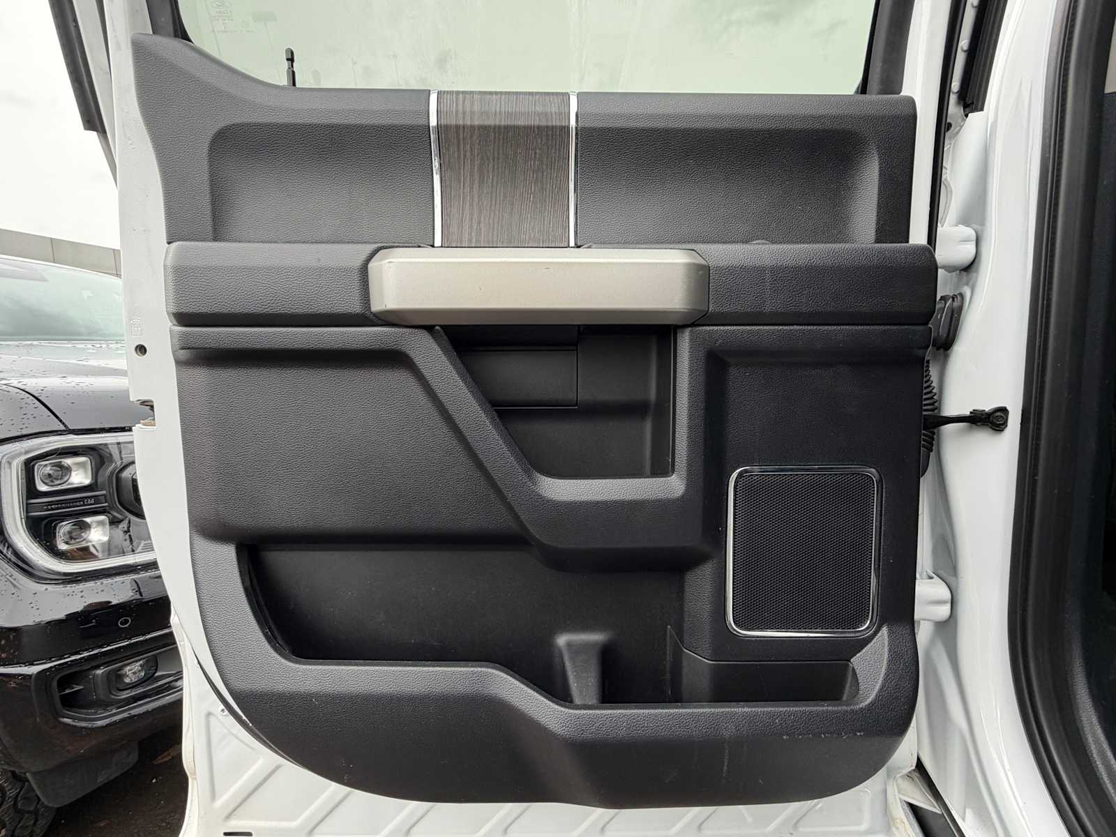 Thumbnail: 2020 Ford Econoline - 27