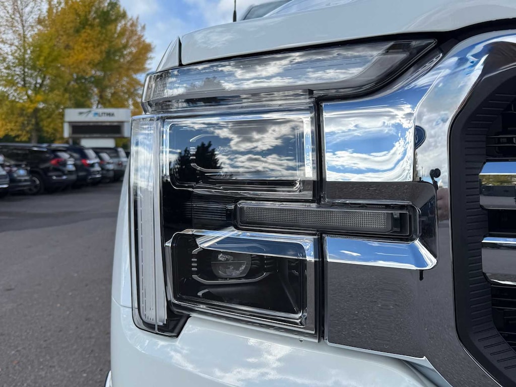 New 2025 Ford F-150 Lariat Truck SuperCrew Cab