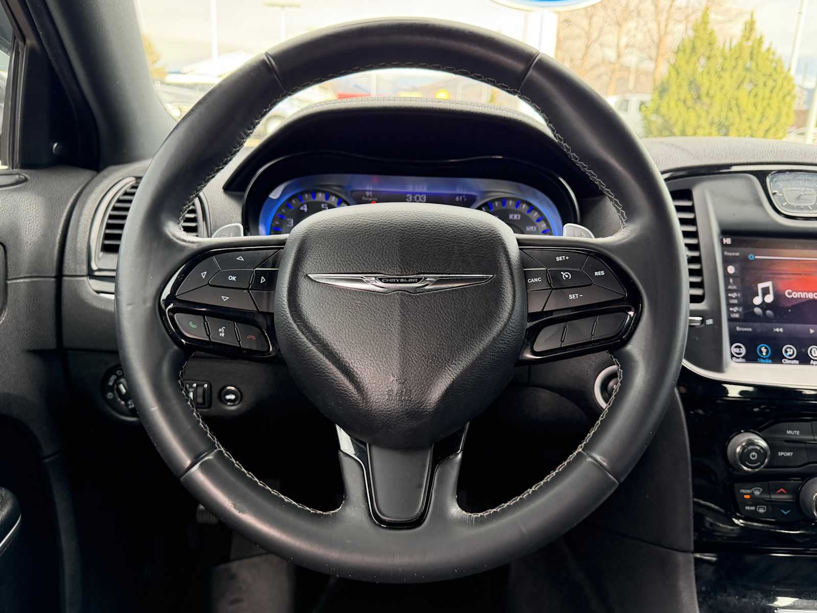 Thumbnail: 2018 Chrysler 300 - 13