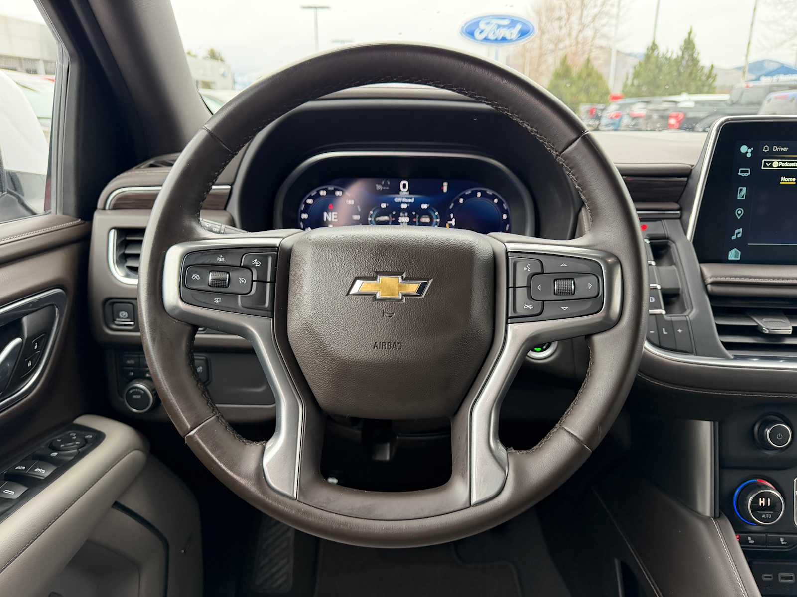 Thumbnail: 2023 Chevrolet Tahoe - 14