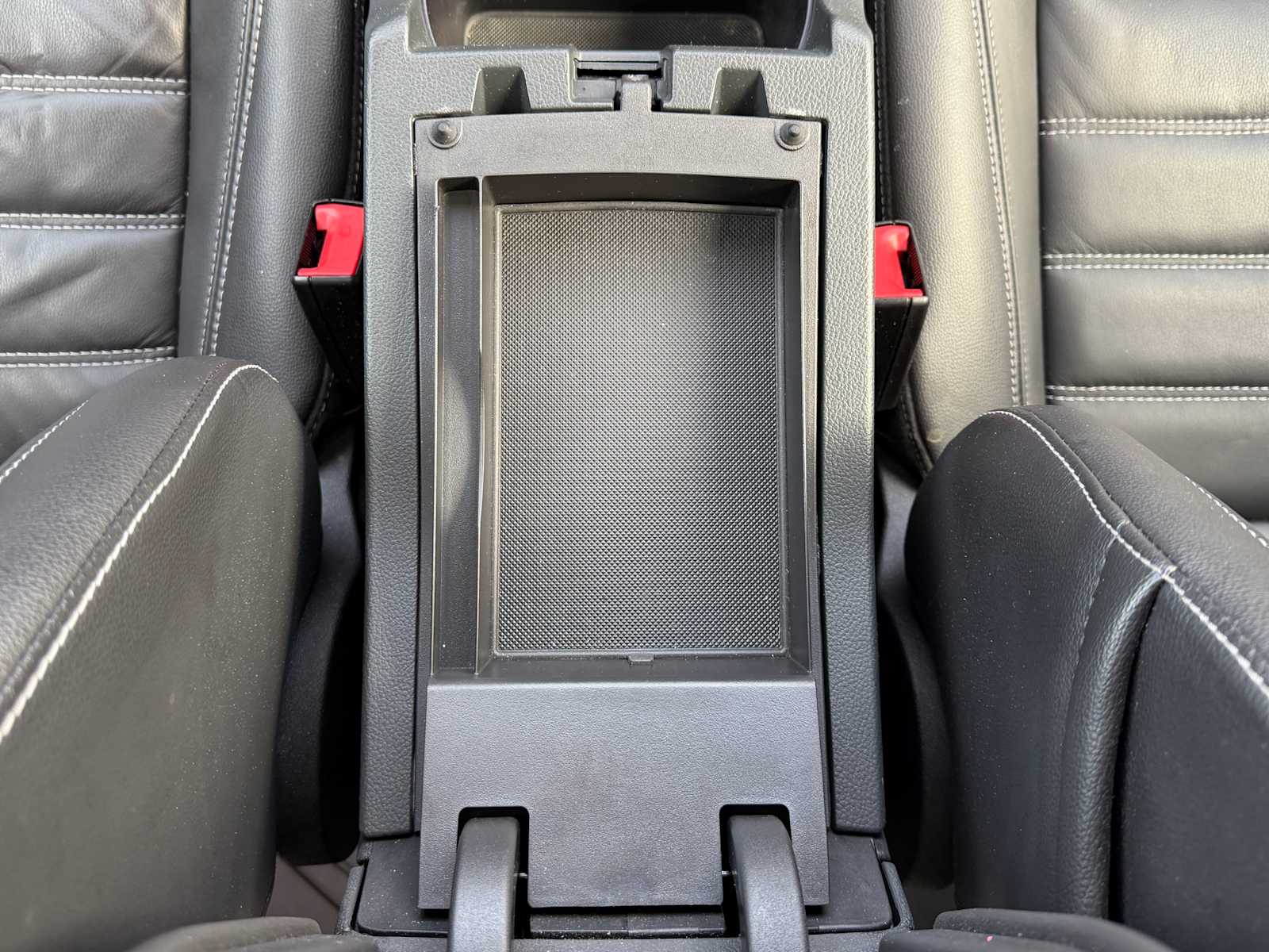 Thumbnail: 2017 Ford Escape - 21