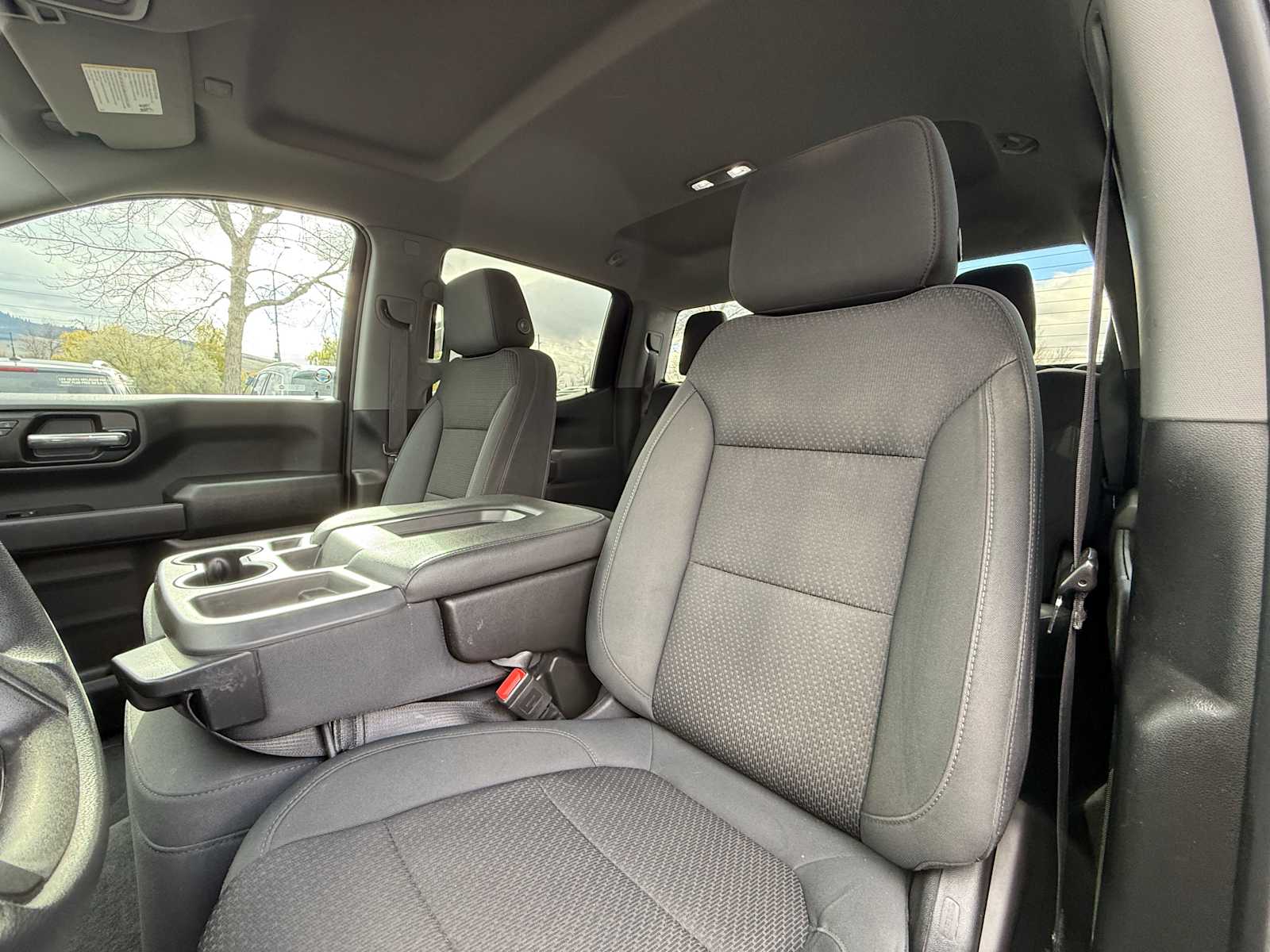 Thumbnail: 2019 Chevrolet Silverado 1500 - 12