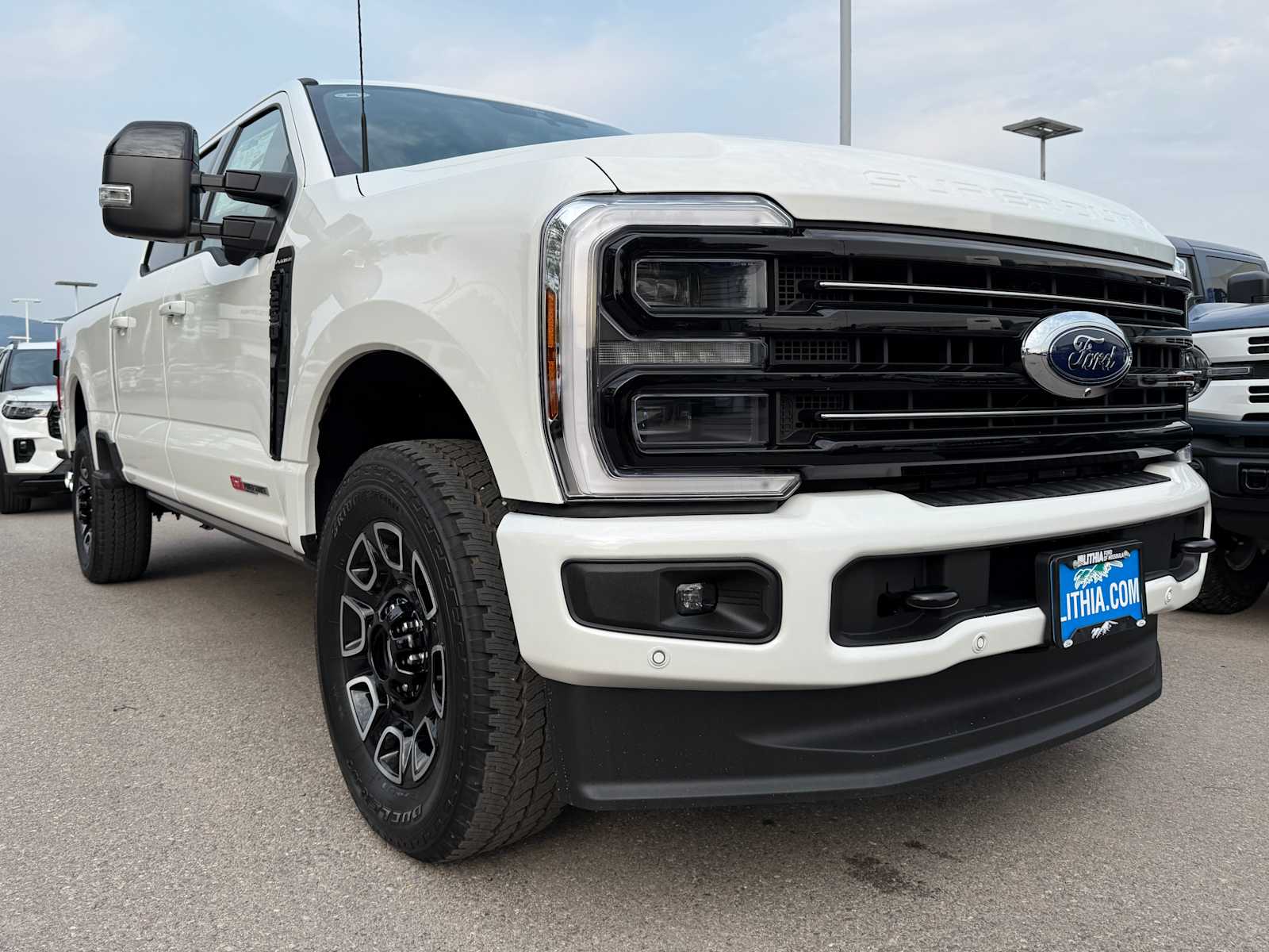 2026 Ford F-250 Platinum photo 4