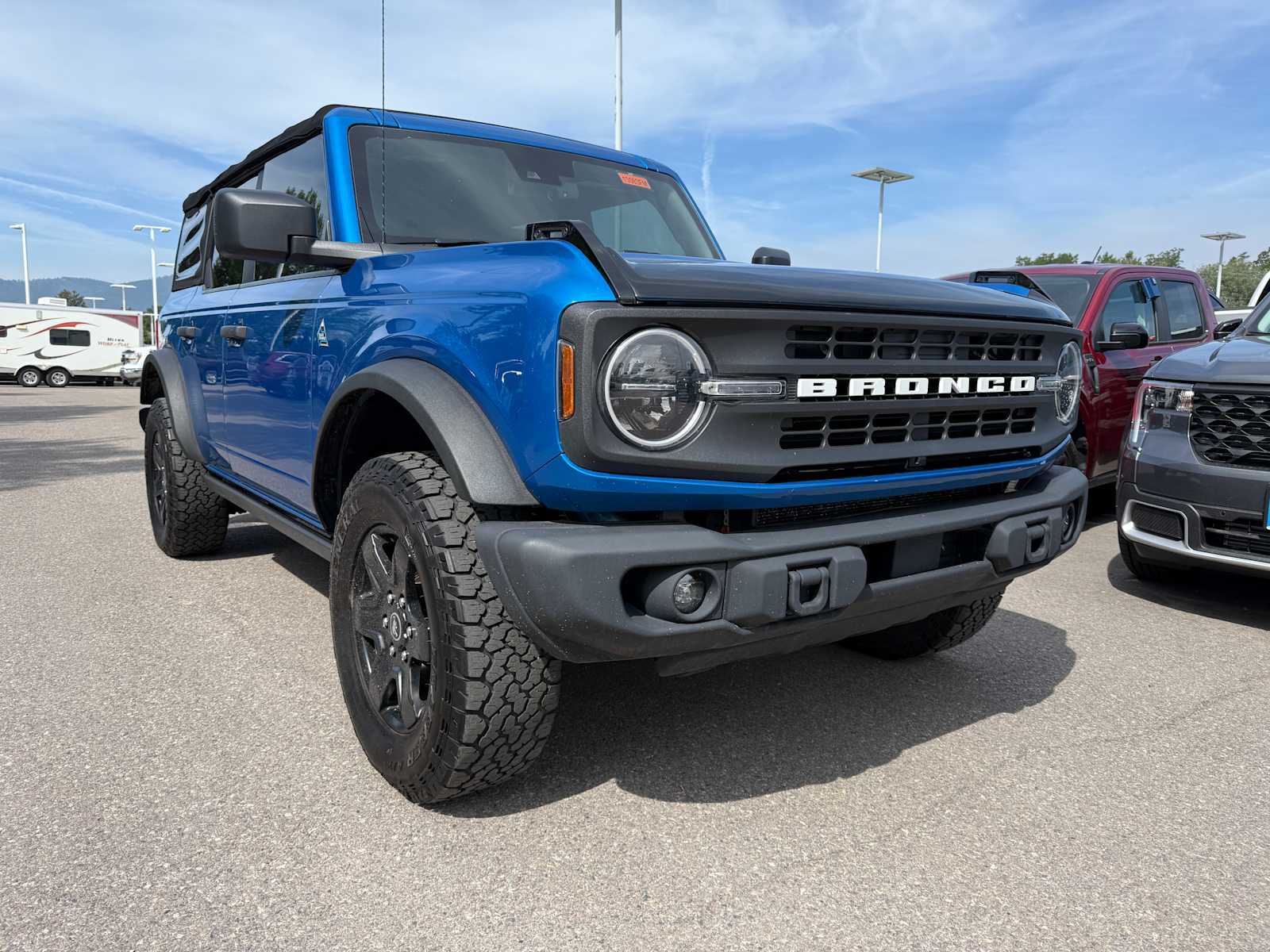2022 Ford Bronco Black Diamond photo 4