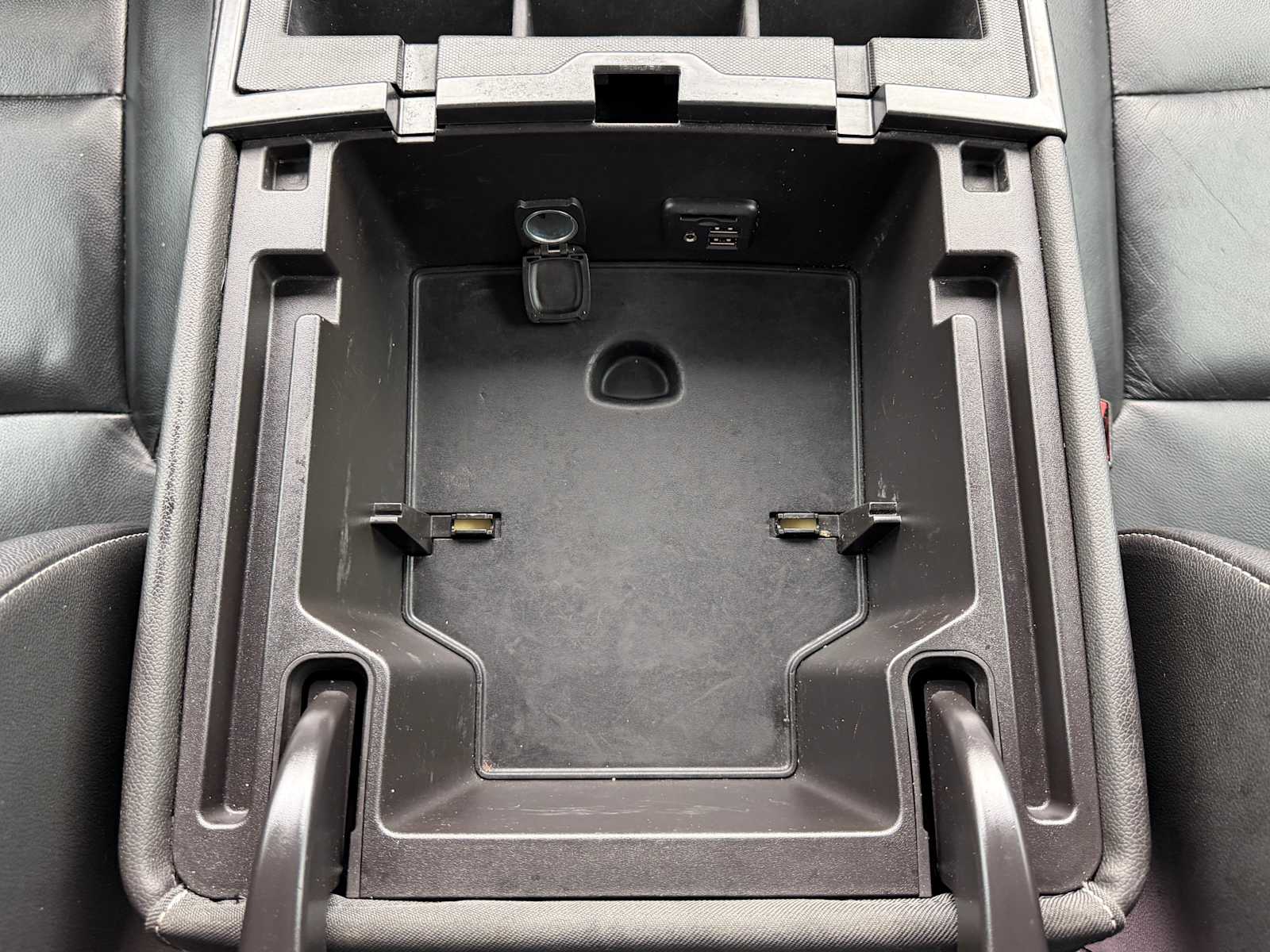 Thumbnail: 2015 Chevrolet Silverado 1500 - 22