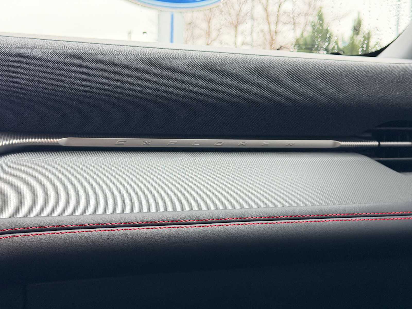 Thumbnail: 2025 Ford Explorer - 25