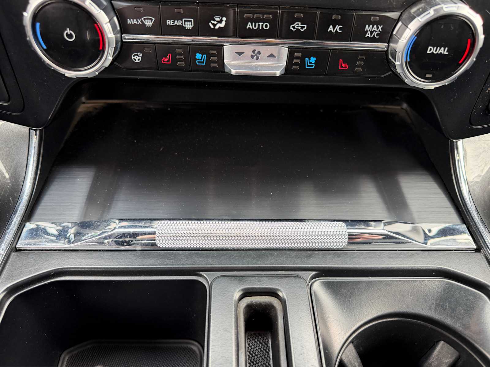 Thumbnail: 2023 Ford F-150 - 23