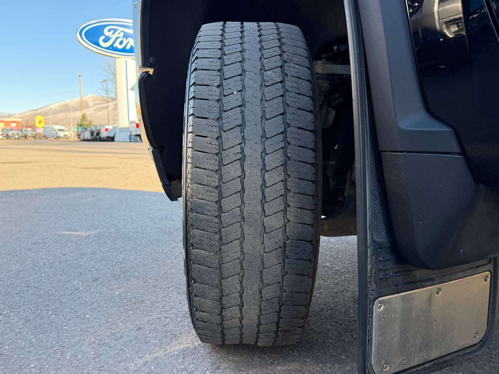 Thumbnail: 2021 Chevrolet Silverado 3500 - 38