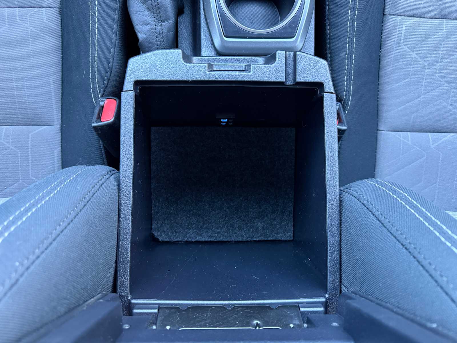 Thumbnail: 2021 Toyota Tacoma - 21