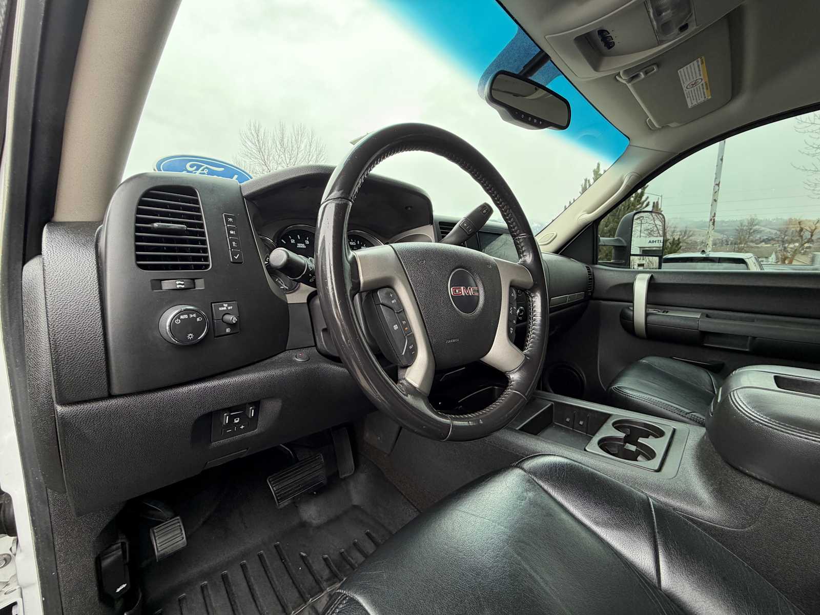 Thumbnail: 2009 GMC Sierra 2500 - 12