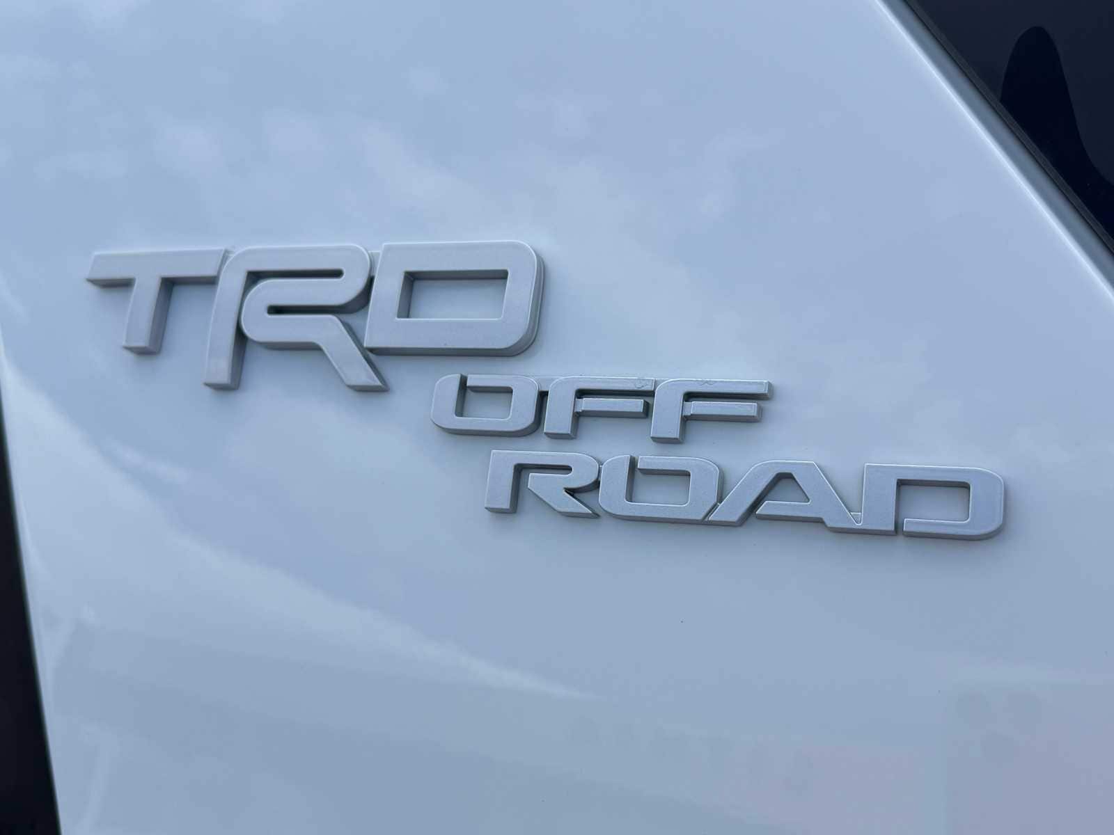 Thumbnail: 2022 Toyota 4Runner - 11