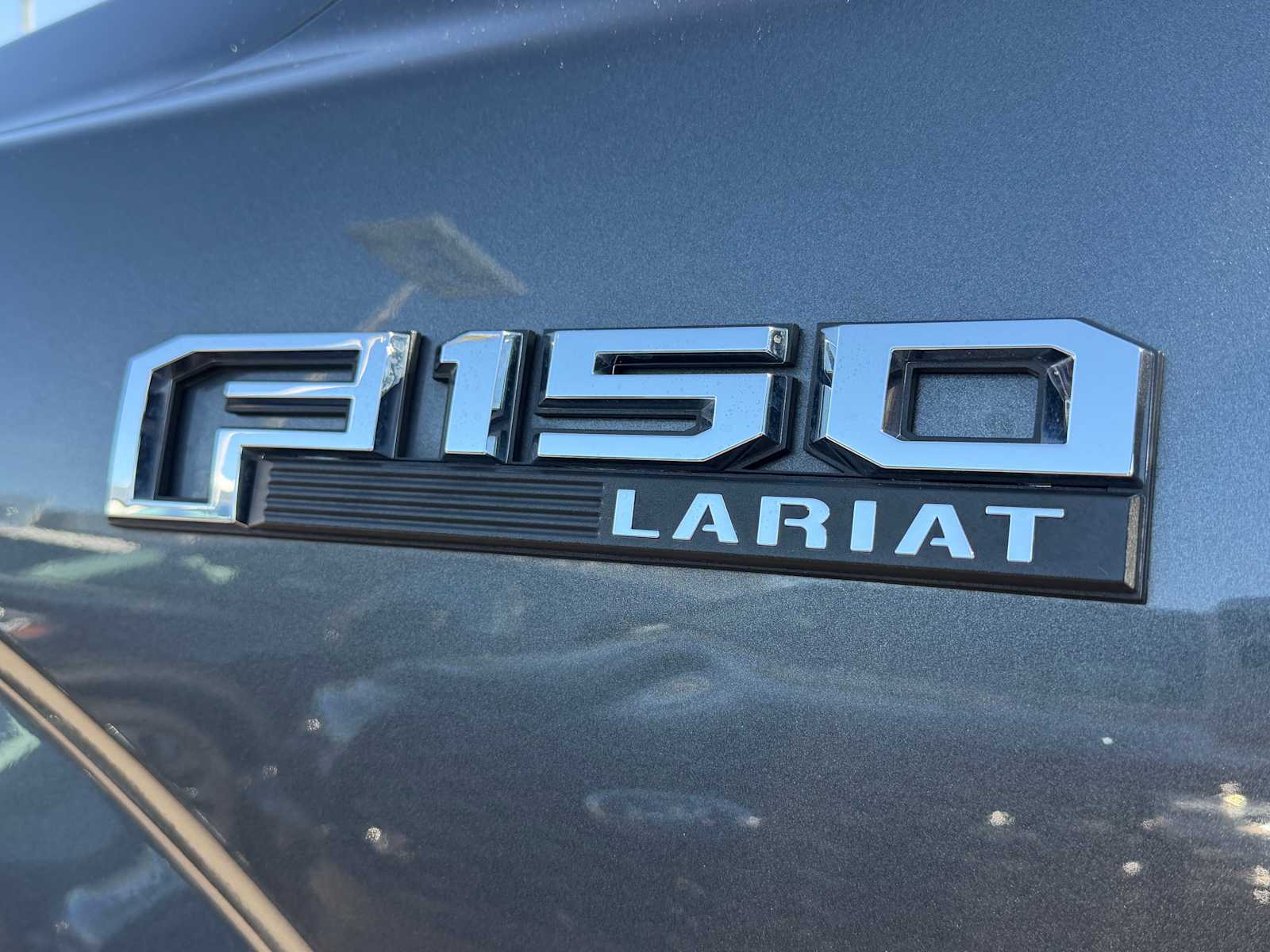 Thumbnail: 2018 Ford F-150 - 32