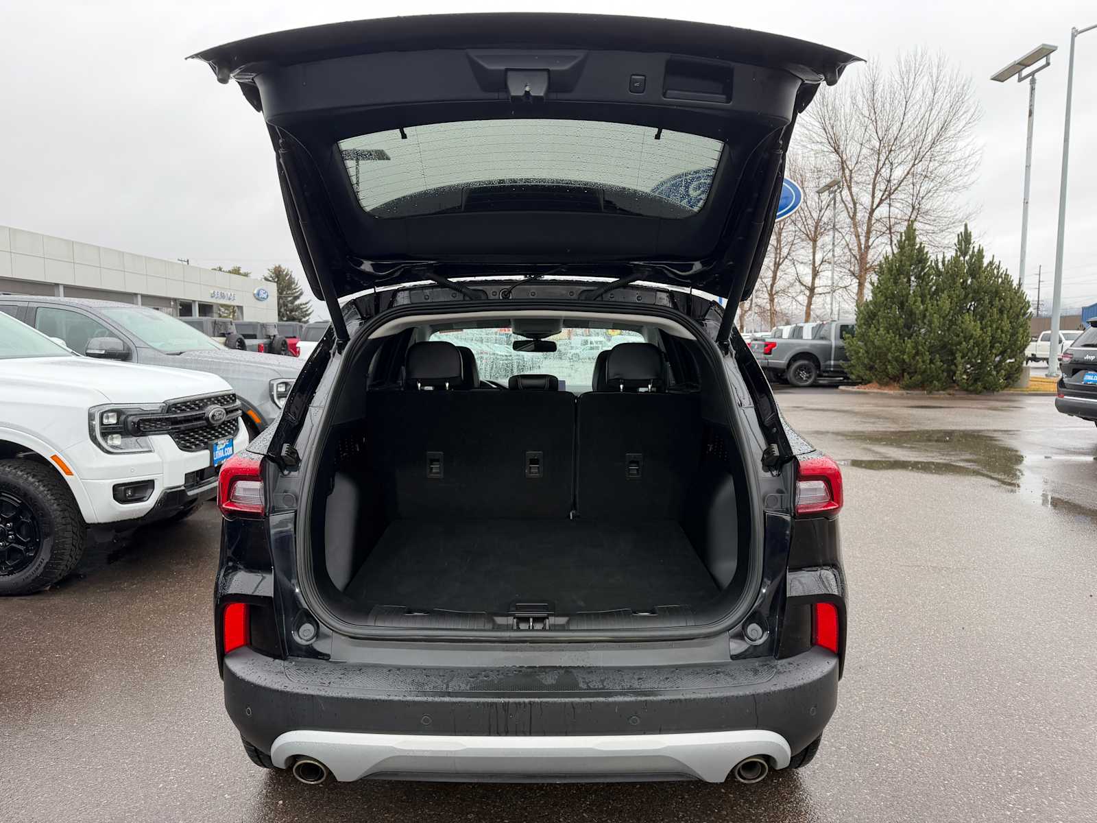 Thumbnail: 2023 Ford Escape - 9