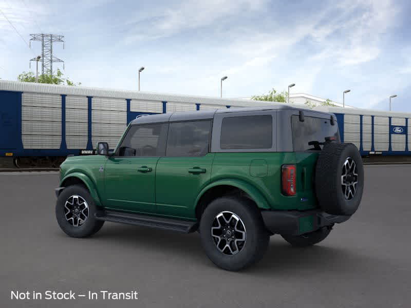 2025 Ford Bronco Outer Banks photo 4
