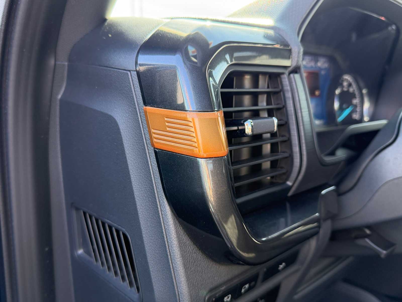 Thumbnail: 2023 Ford F-150 - 10