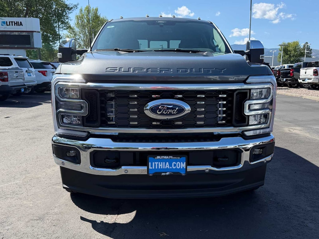 New 2026 Ford F-350 Lariat Truck Crew Cab