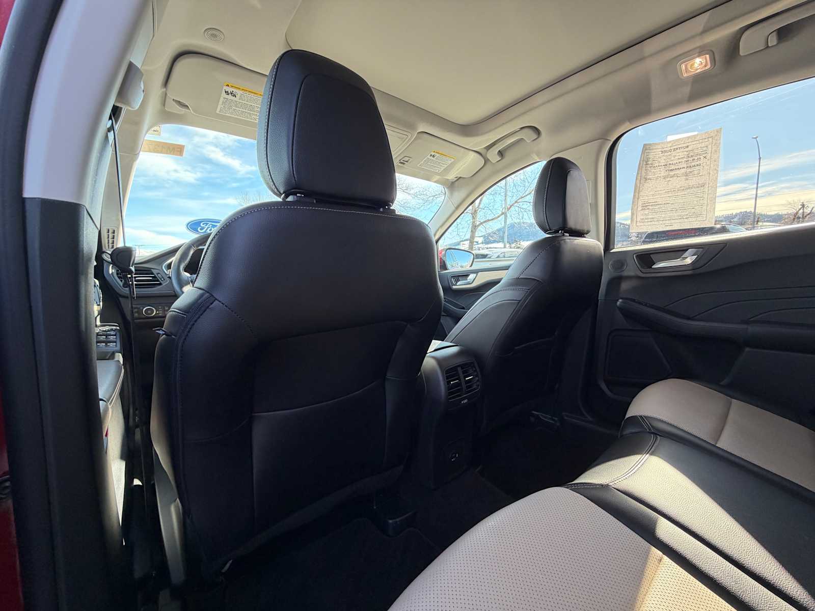 Thumbnail: 2022 Ford Escape - 27